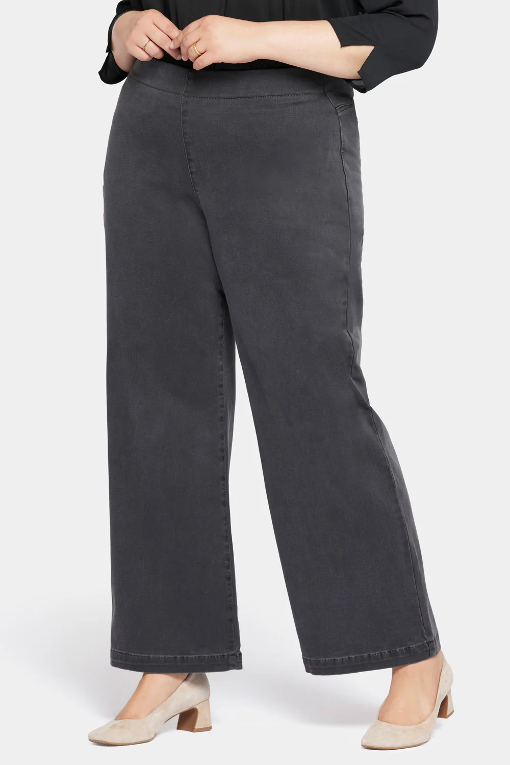 10055-pull-on-teresa-wide-leg-jeans-in-plus-size-sierra-1.webp