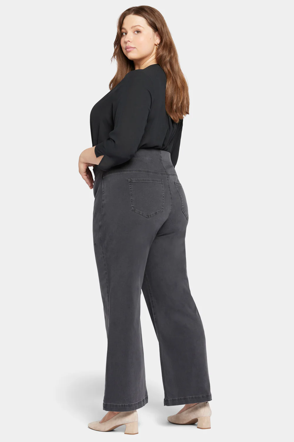 10055-pull-on-teresa-wide-leg-jeans-in-plus-size-sierra-1.webp