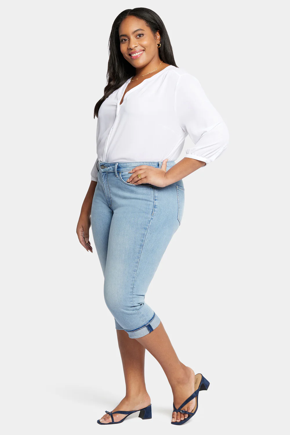 10086-marilyn-straight-crop-jeans-in-plus-size-afterglow-1.webp