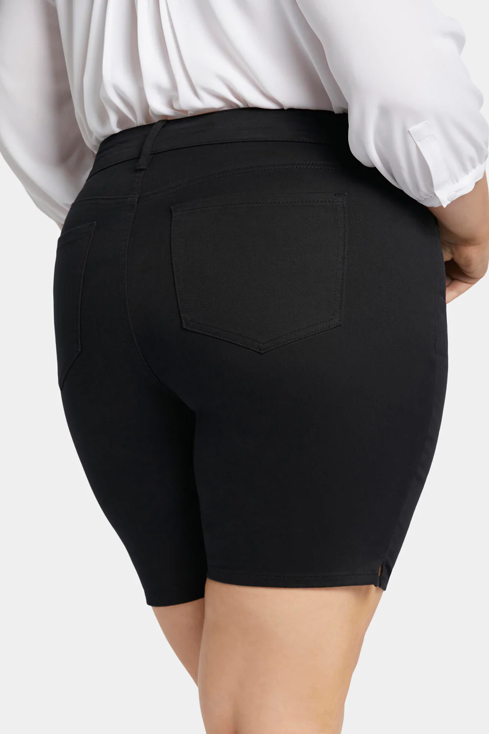10113-ella-denim-shorts-in-plus-size-black-1.webp