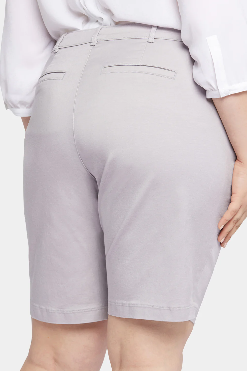 10201-bermuda-shorts-in-plus-size-pearl-grey-1.webp