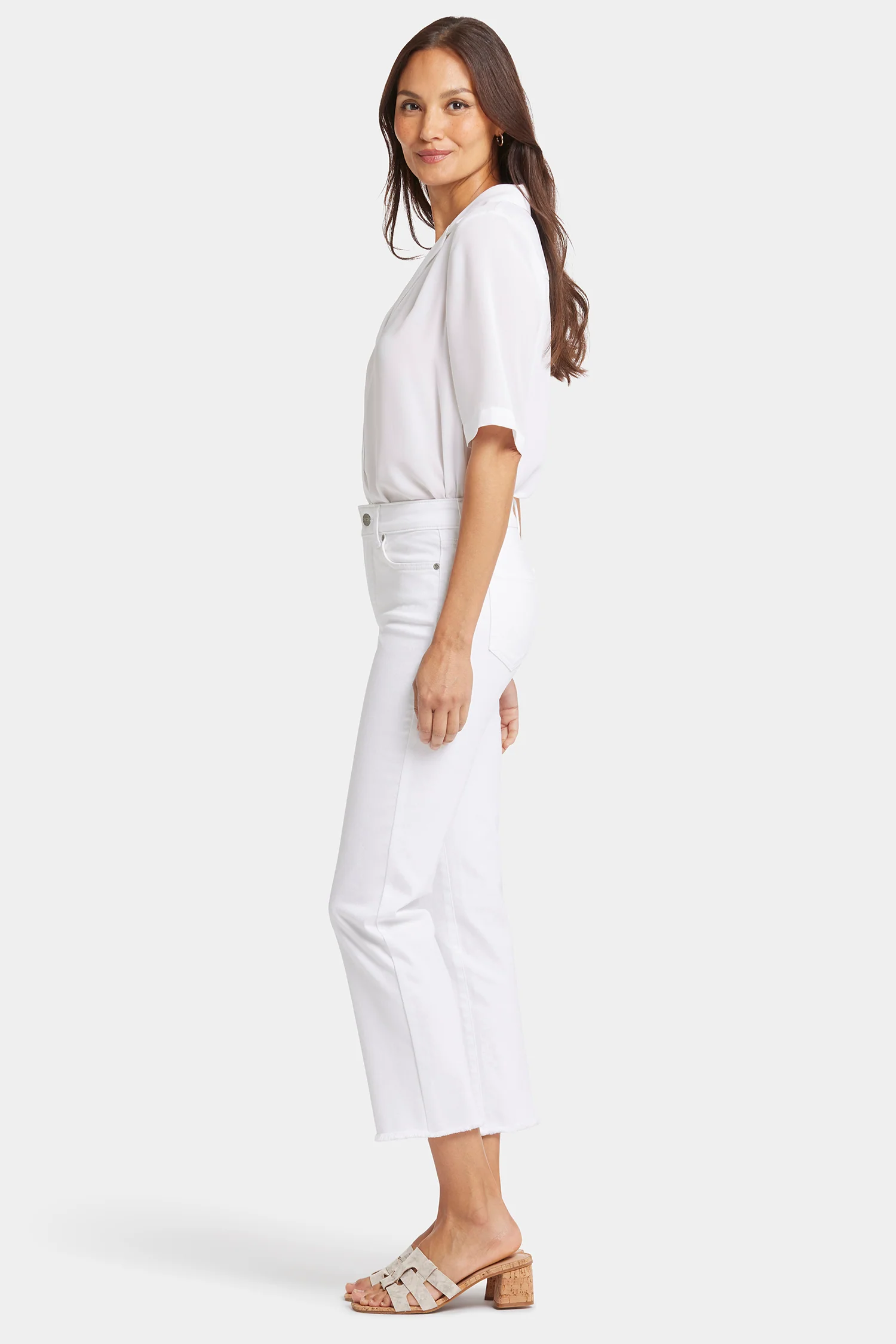 10210-marilyn-straight-ankle-jeans-in-petite-optic-white-1.webp