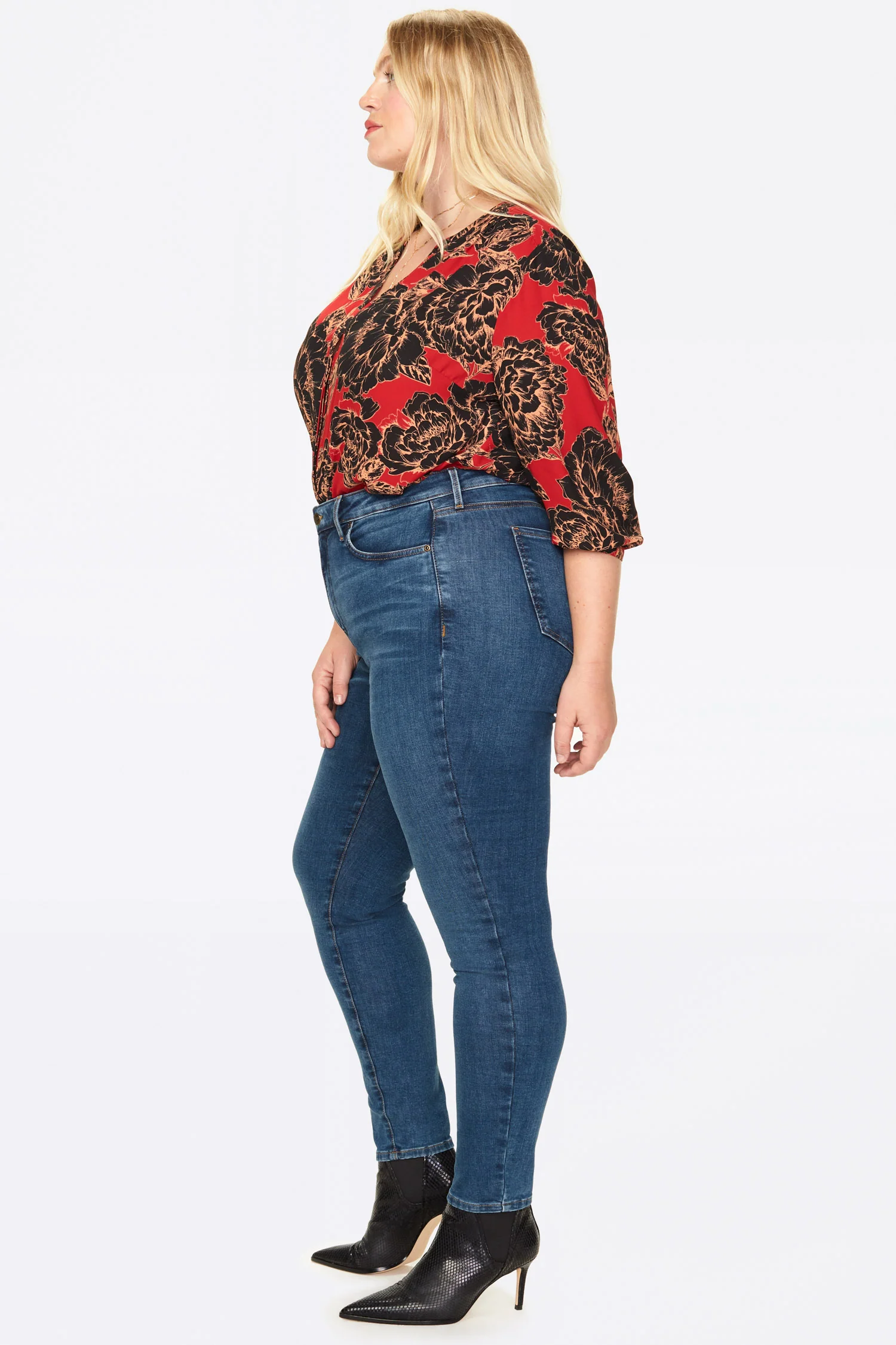 10249-ami-skinny-jeans-in-plus-size-presidio-1.webp