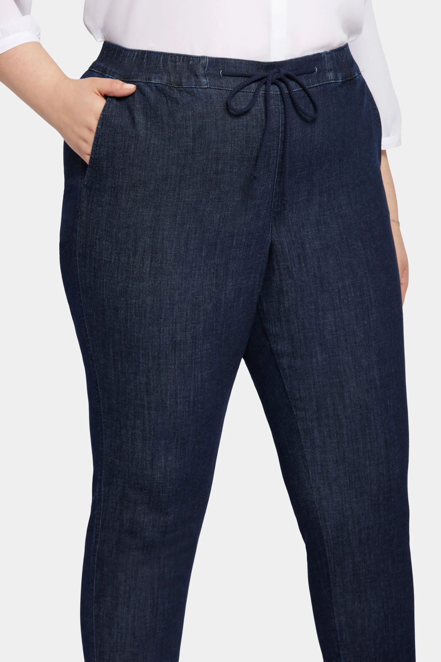 10267-slim-jogger-ankle-pants-in-plus-size-lightweight-rinse-1.webp