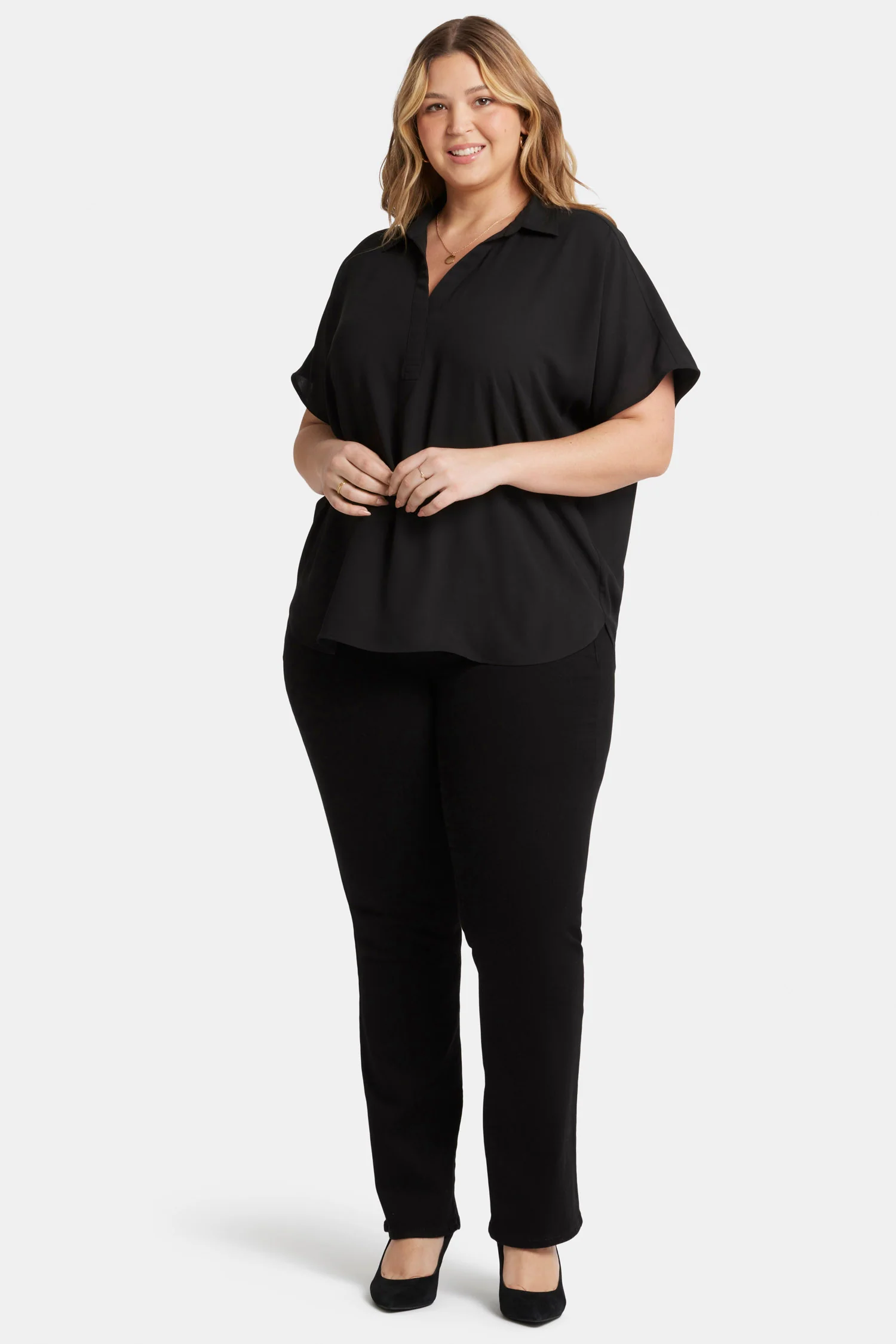 10349-becky-short-sleeved-blouse-in-plus-size-black-1.webp
