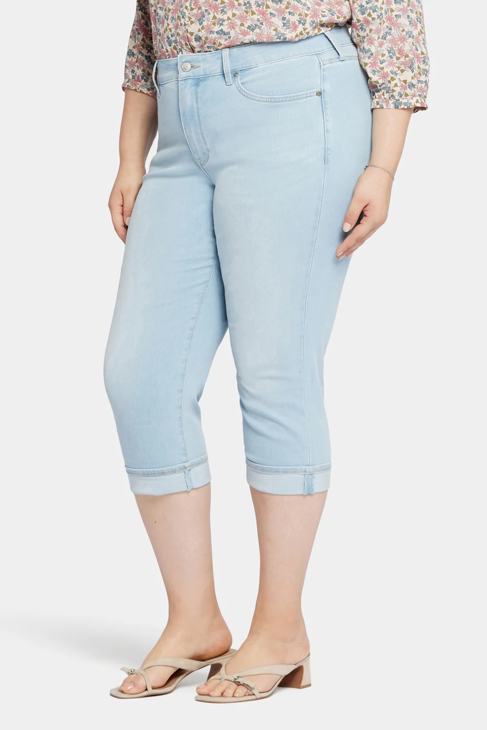 10356-marilyn-straight-crop-jeans-in-plus-size-brightside-1.webp