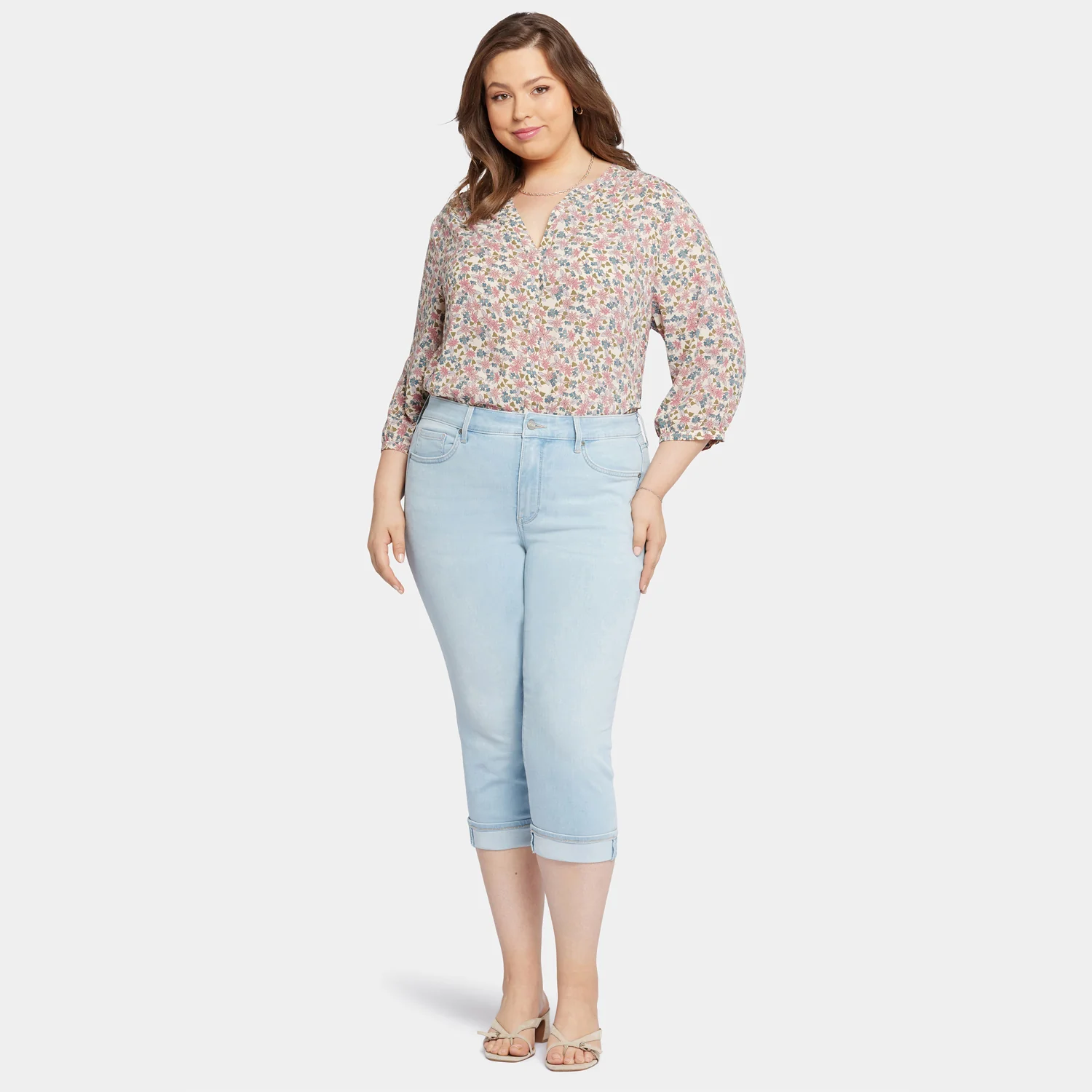 10356-marilyn-straight-crop-jeans-in-plus-size-brightside-1.webp