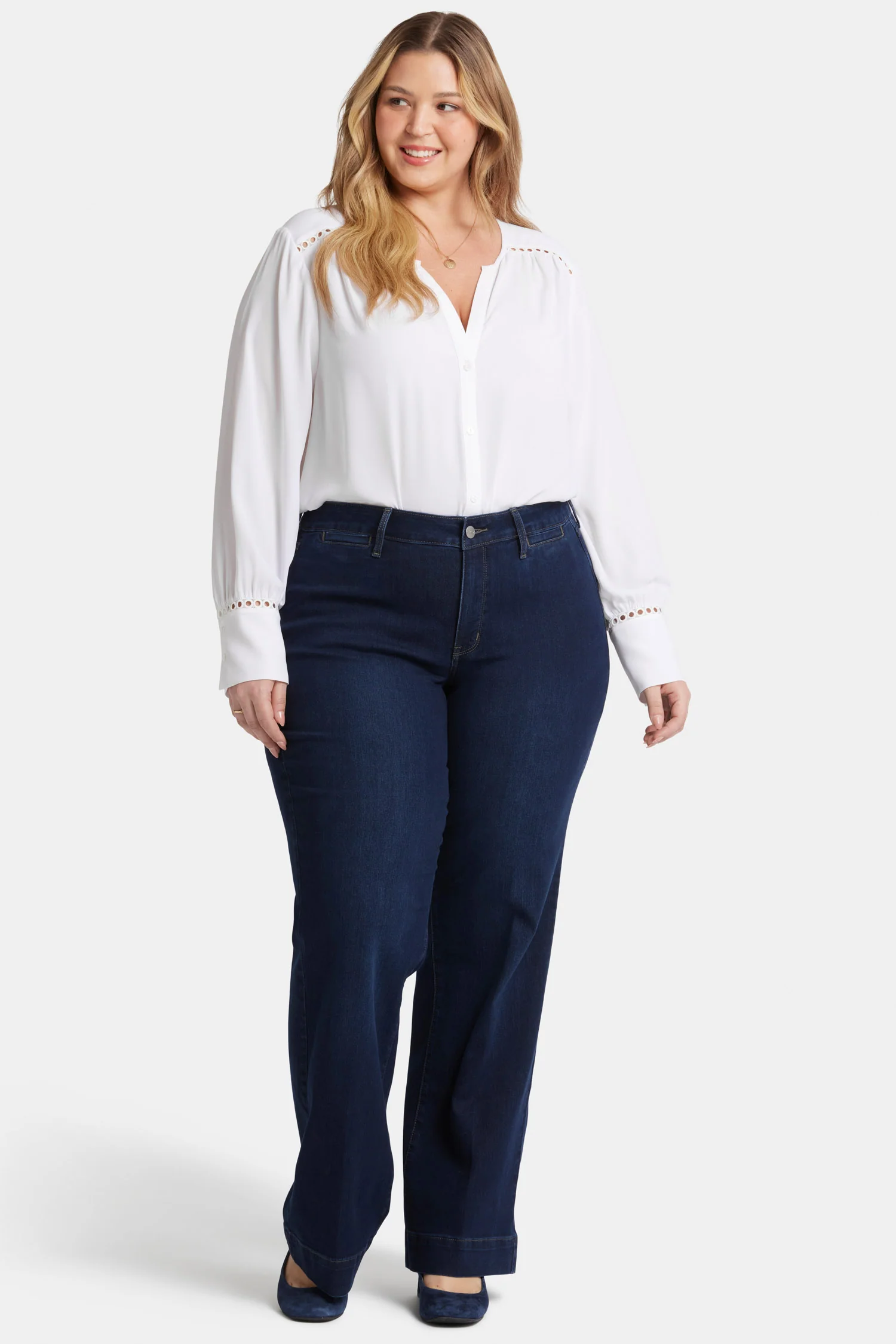 10470-teresa-trouser-jeans-in-plus-size-burbank-wash-1.webp