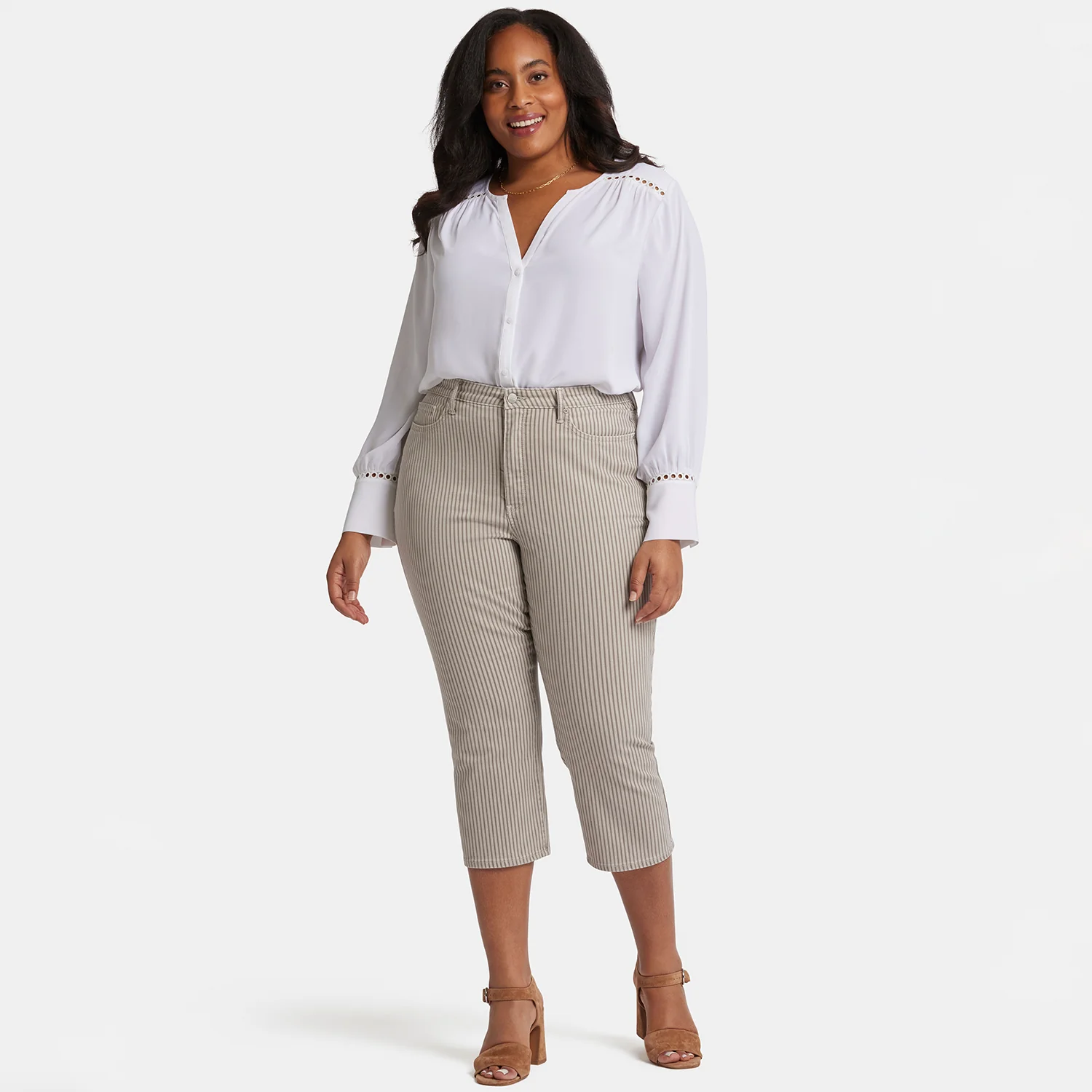 10607-joni-relaxed-capri-jeans-in-plus-size-sandbar-stripe-1.webp