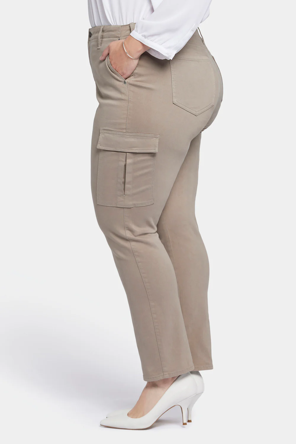 10657-sheri-slim-jeans-in-plus-size-saddlewood-1.webp