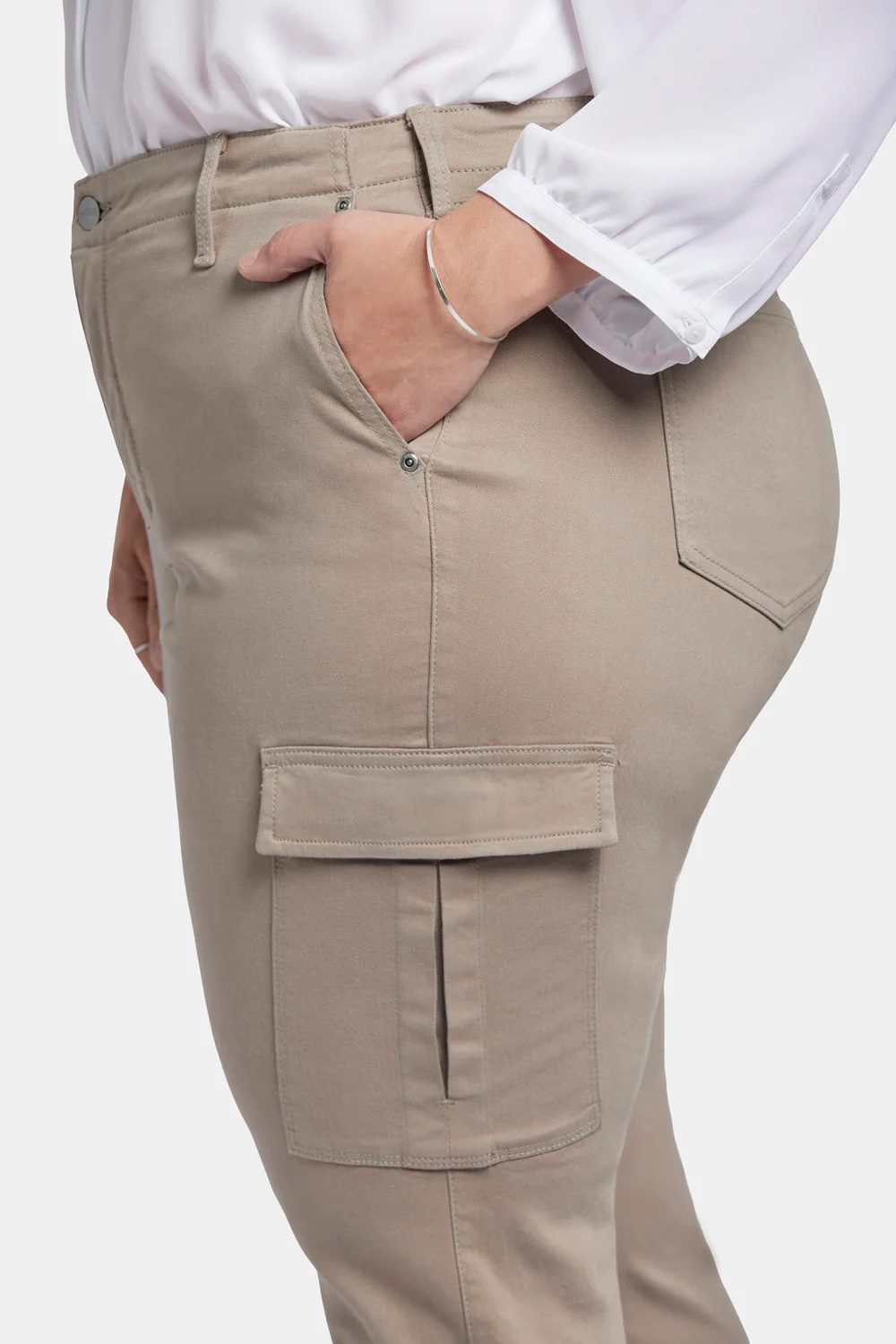 10657-sheri-slim-jeans-in-plus-size-saddlewood-1.webp
