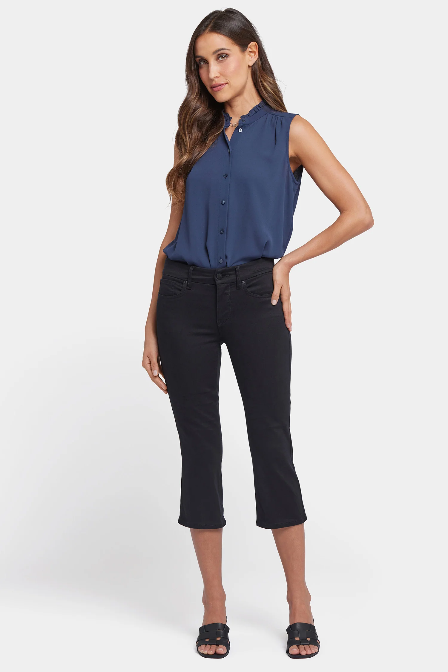 Waist-Matchâ¢ Marilyn Straight Crop Jeans In Petite - Black