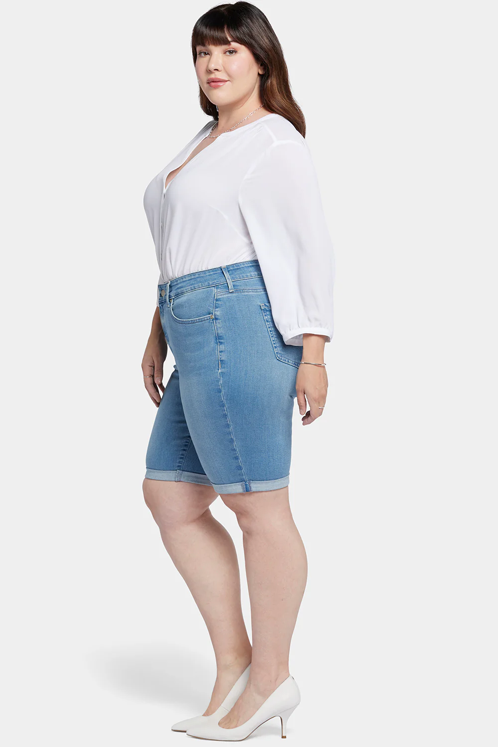 10750-briella-11-inch-denim-shorts-in-plus-size-nottinghill-1.webp