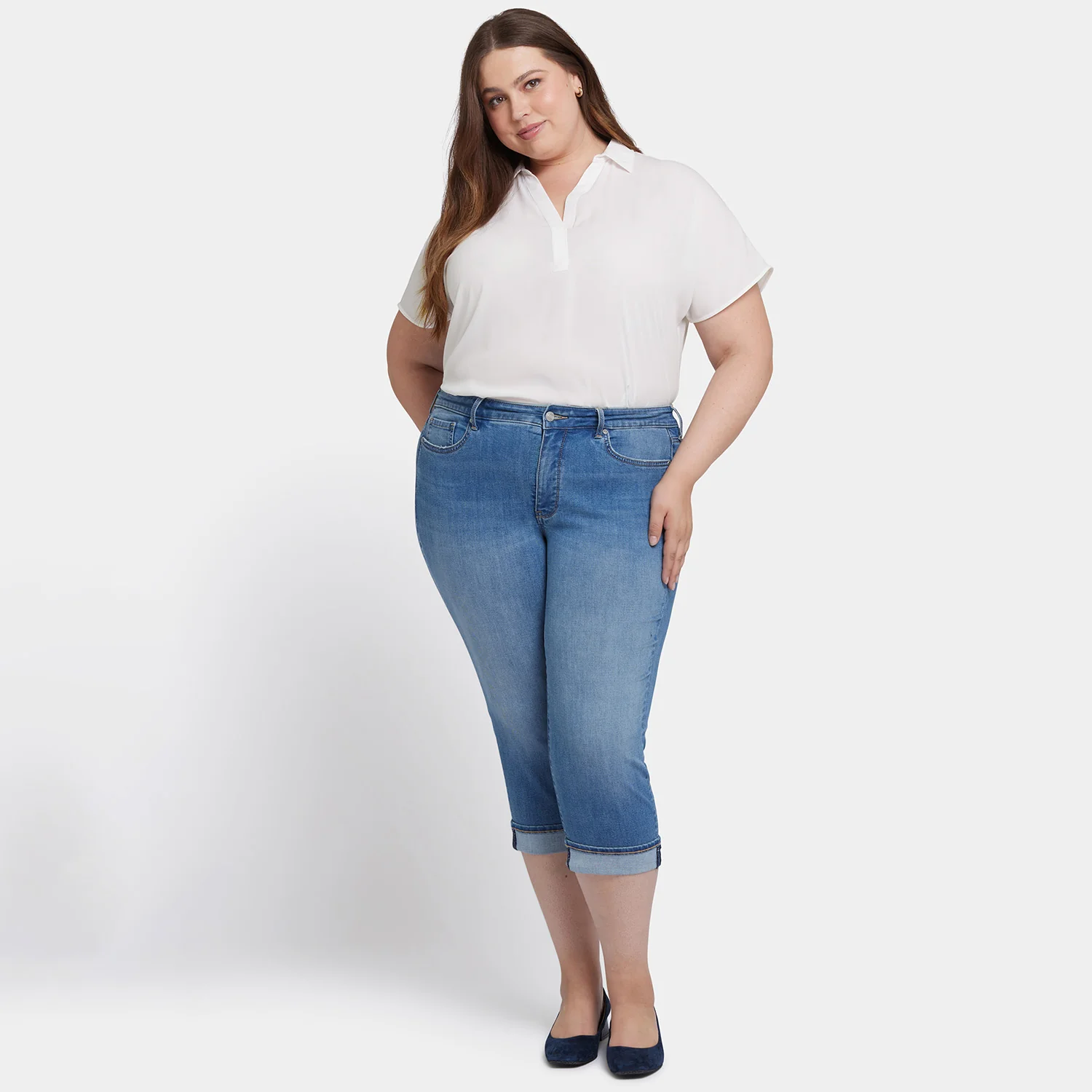 10784-marilyn-straight-crop-jeans-in-plus-size-water-canyon-1.webp