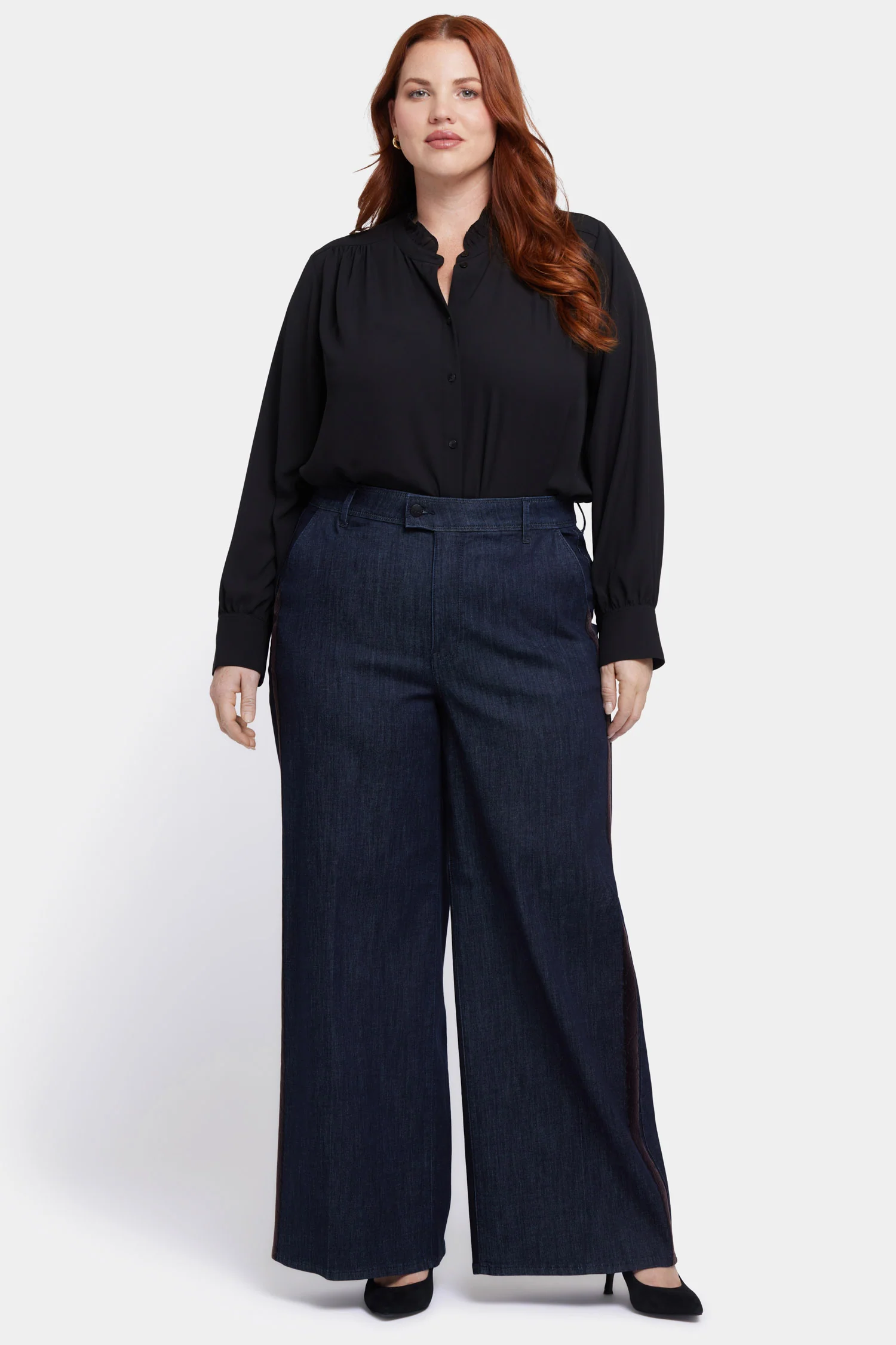 10908-mona-wide-leg-trouser-jeans-in-plus-size-lightweight-rinse-1.webp