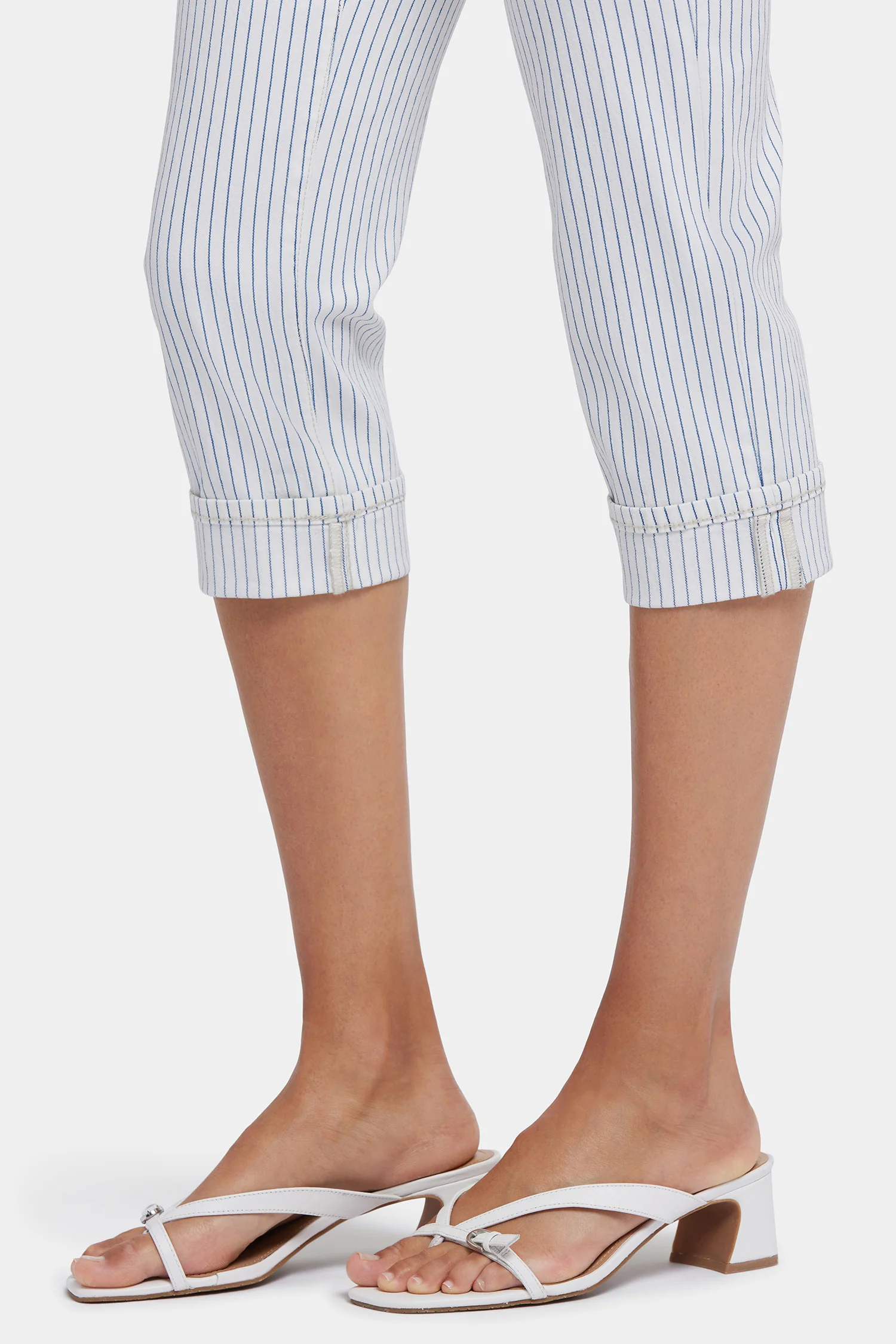 10952-marilyn-straight-crop-jeans-in-petite-palencia-stripe-1.webp