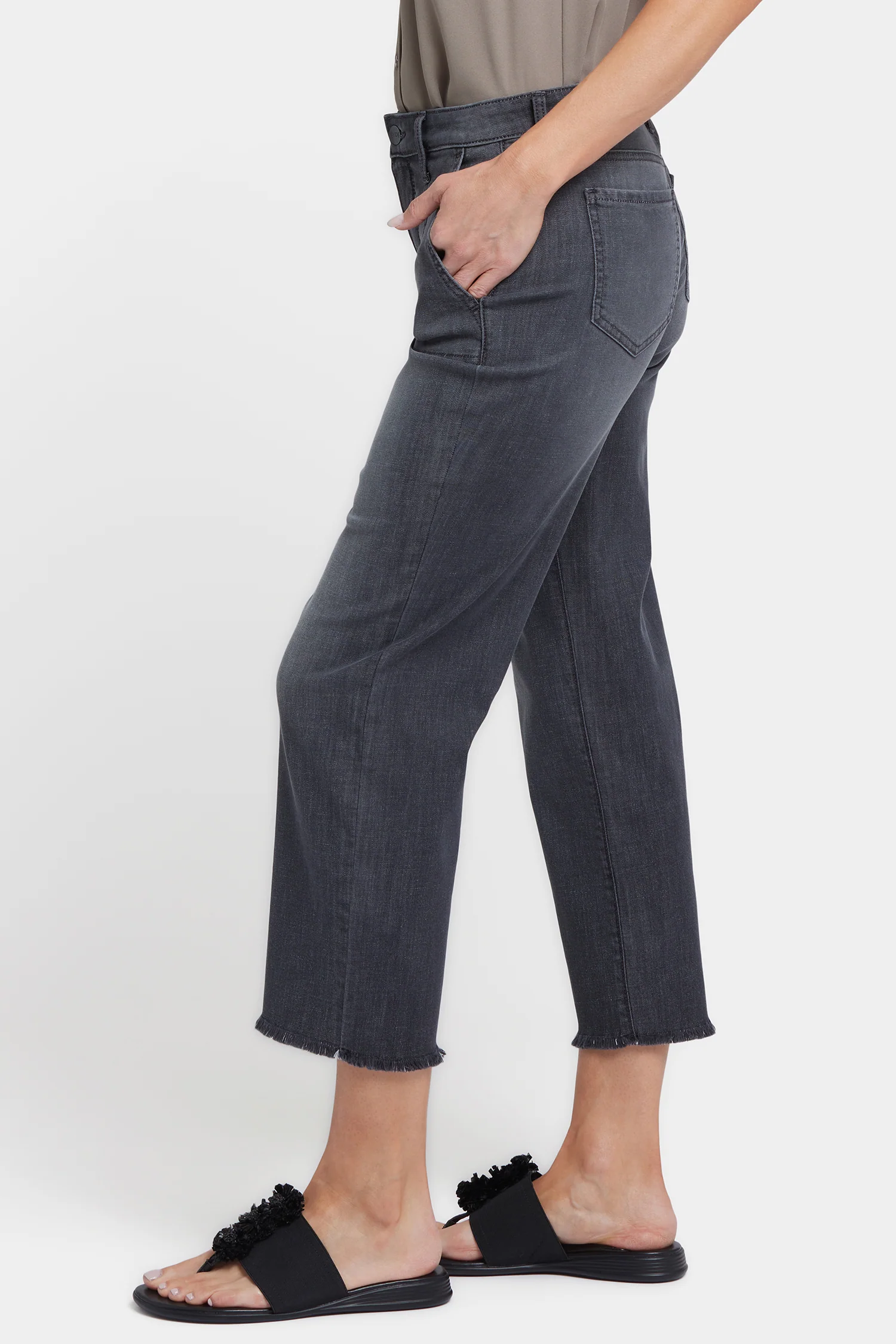 10971-relaxed-piper-crop-jeans-in-petite-castile-dream-1.webp