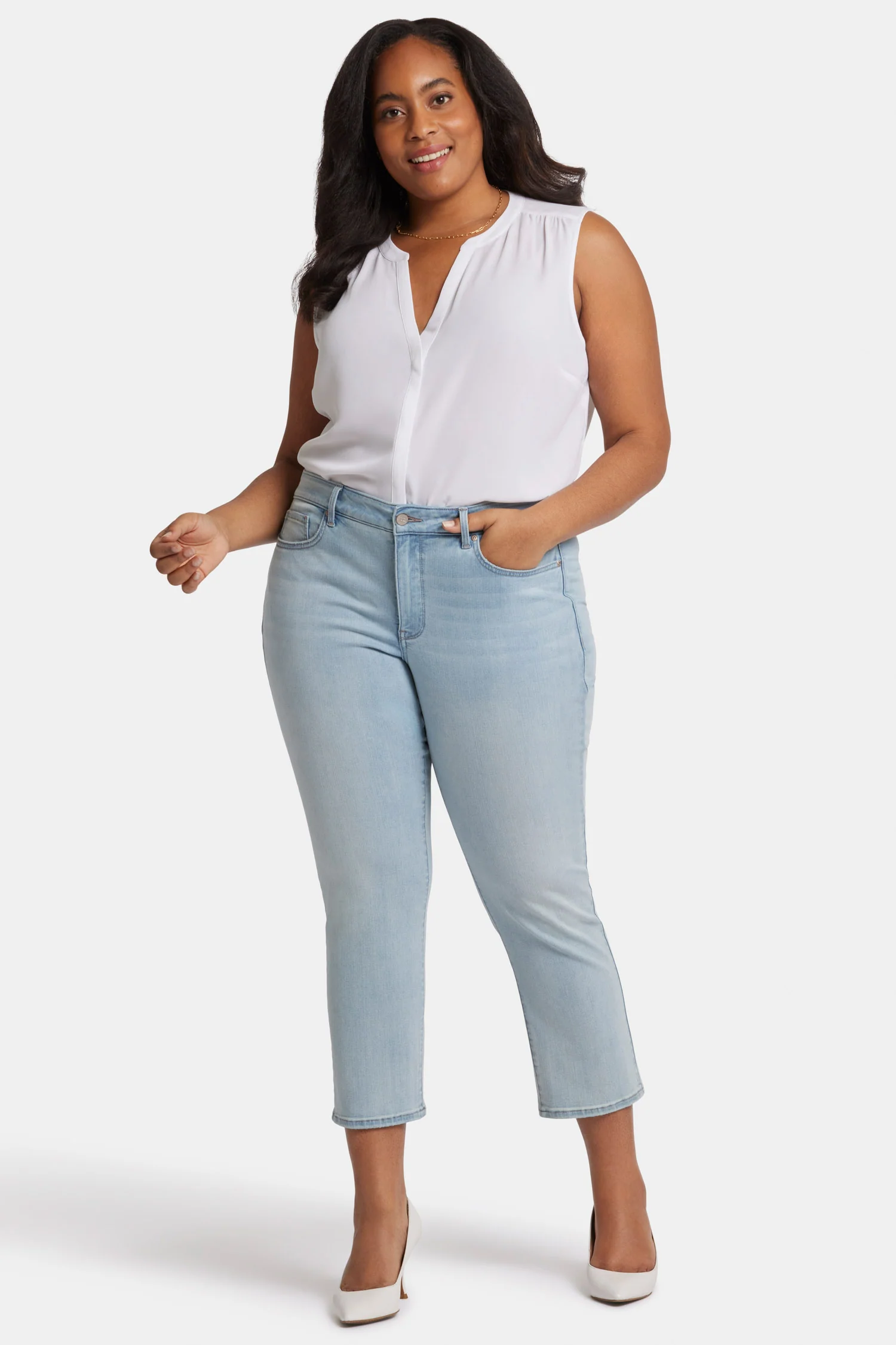 11054-marilyn-straight-ankle-jeans-in-plus-size-mykonos-1.webp