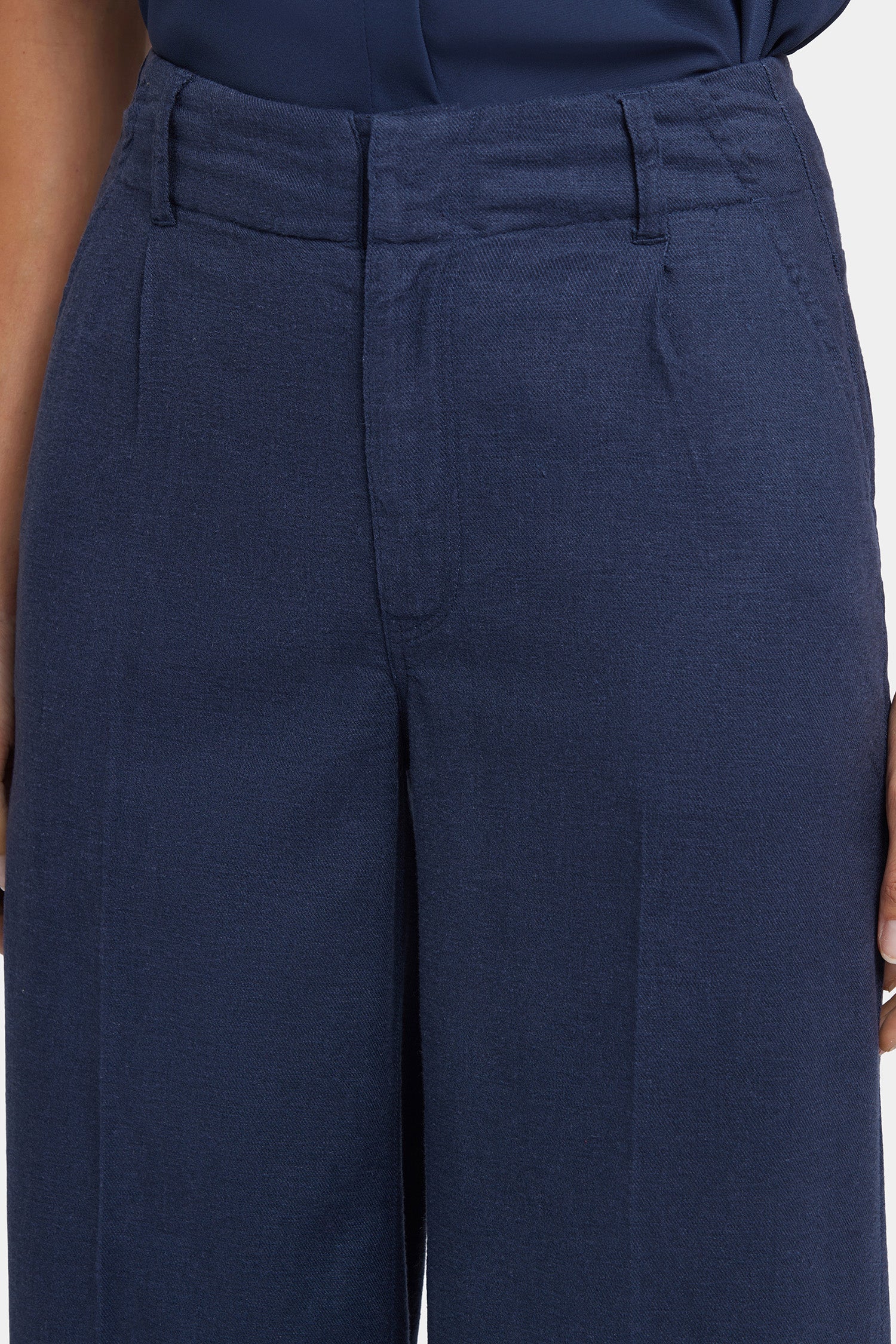 11063-mona-wide-leg-trouser-pants-in-petite-oxford-navy-1.webp
