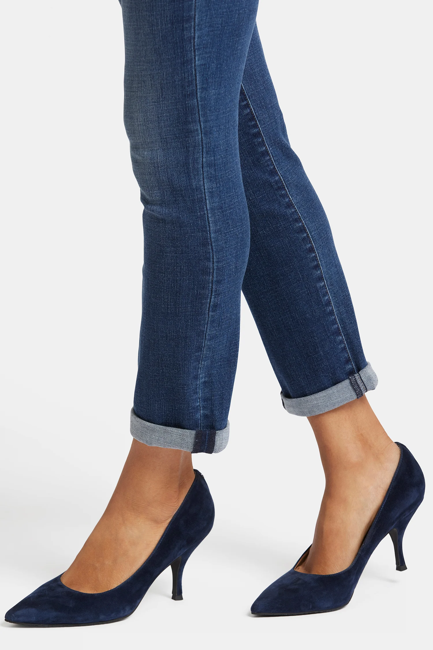 11128-sheri-slim-ankle-jeans-in-petite-wellspring-1.webp