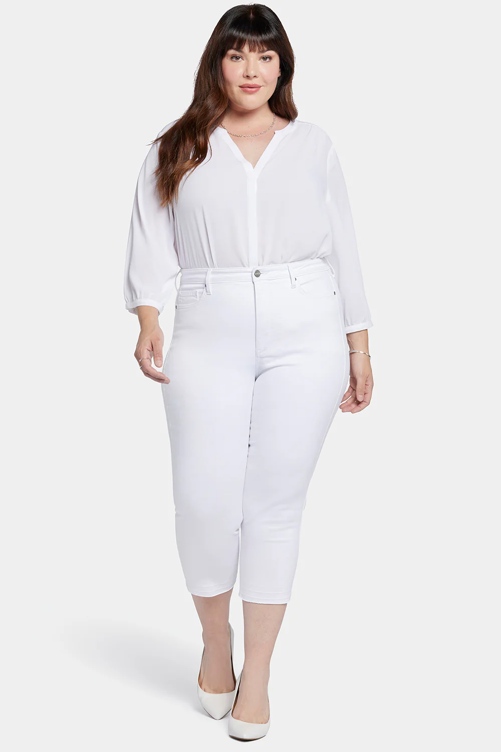 11366-chloe-capri-jeans-in-plus-size-optic-white-1.webp