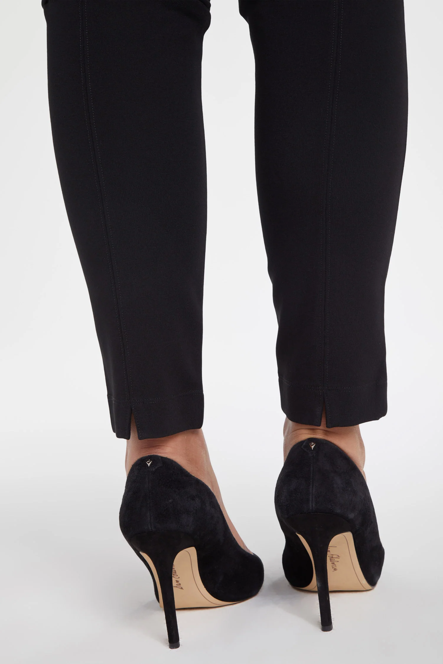 11388-pull-on-legging-pants-in-plus-size-black-1.webp