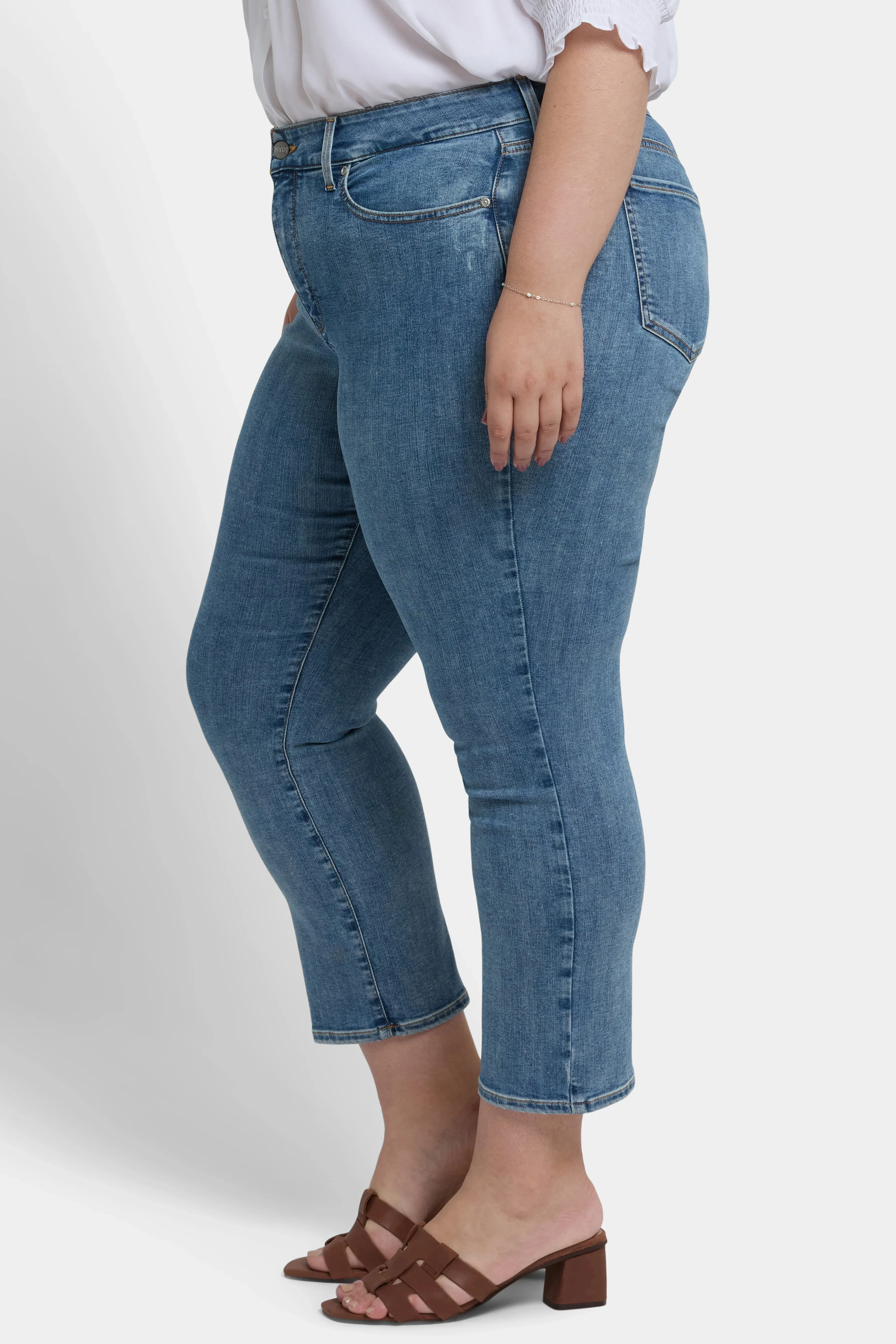 11440-marilyn-straight-ankle-jeans-in-plus-size-minorca-isle-1.webp