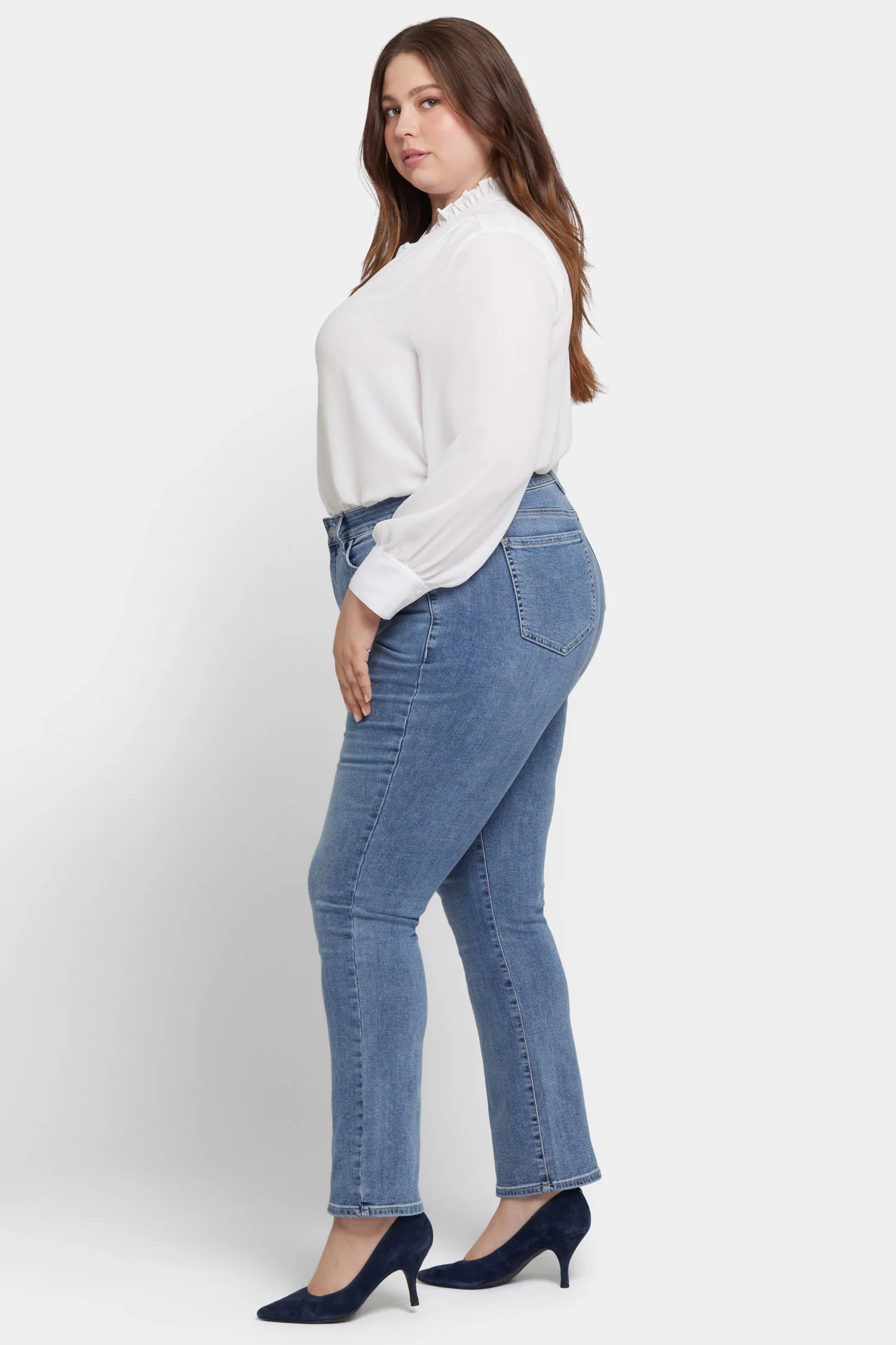 11486-marilyn-straight-jeans-in-plus-size-hayden-valley-1.webp