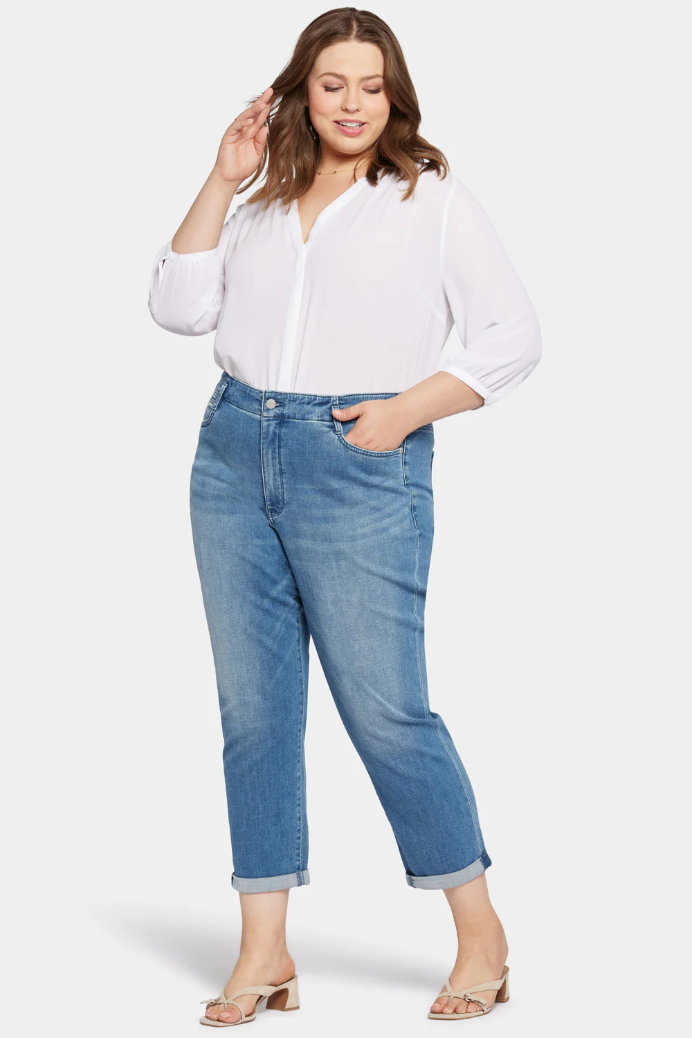 11586-margot-girlfriend-jeans-in-plus-size-stunning-1.webp