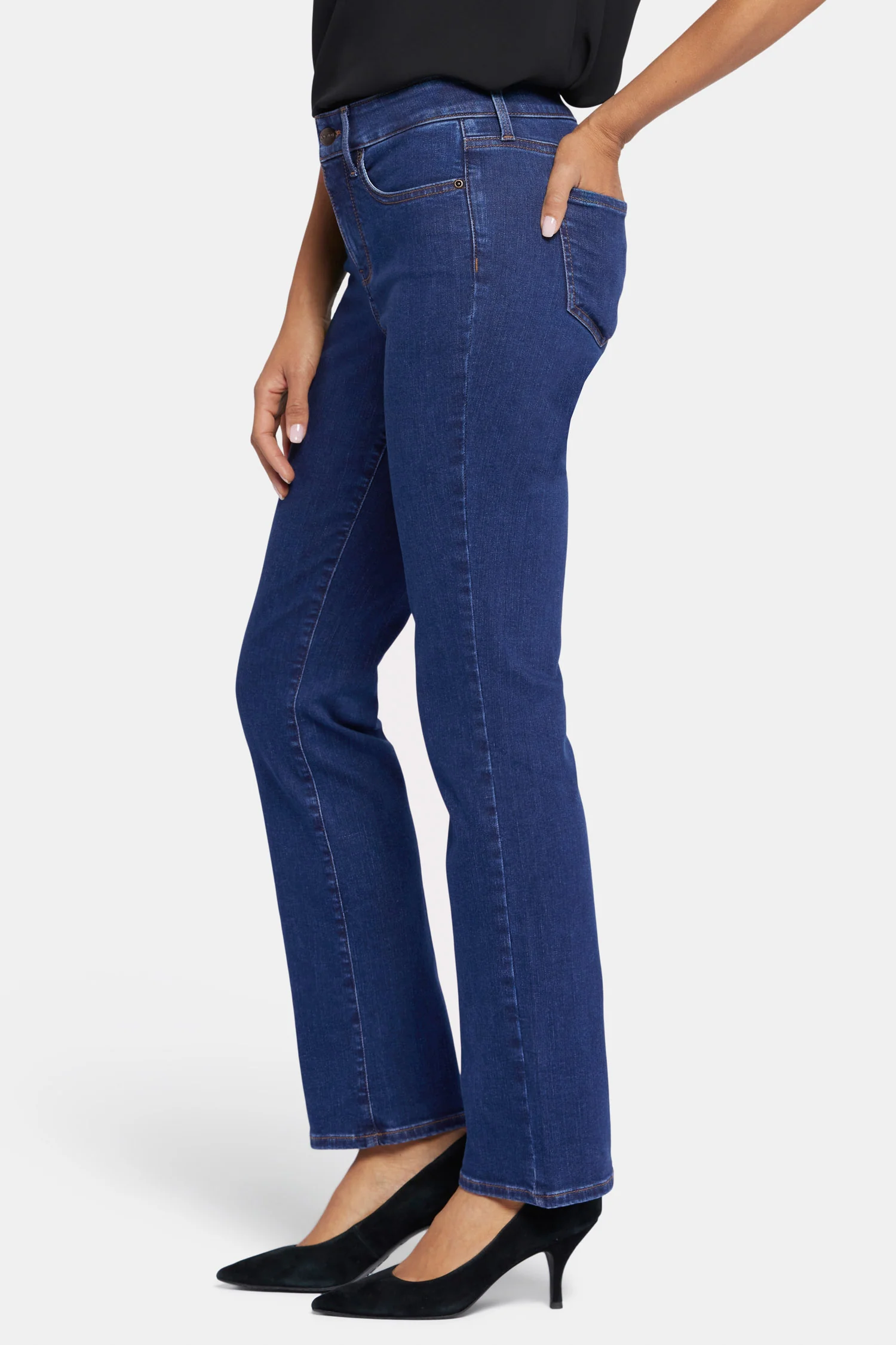 118-ellison-straight-jeans-quinn-1.webp