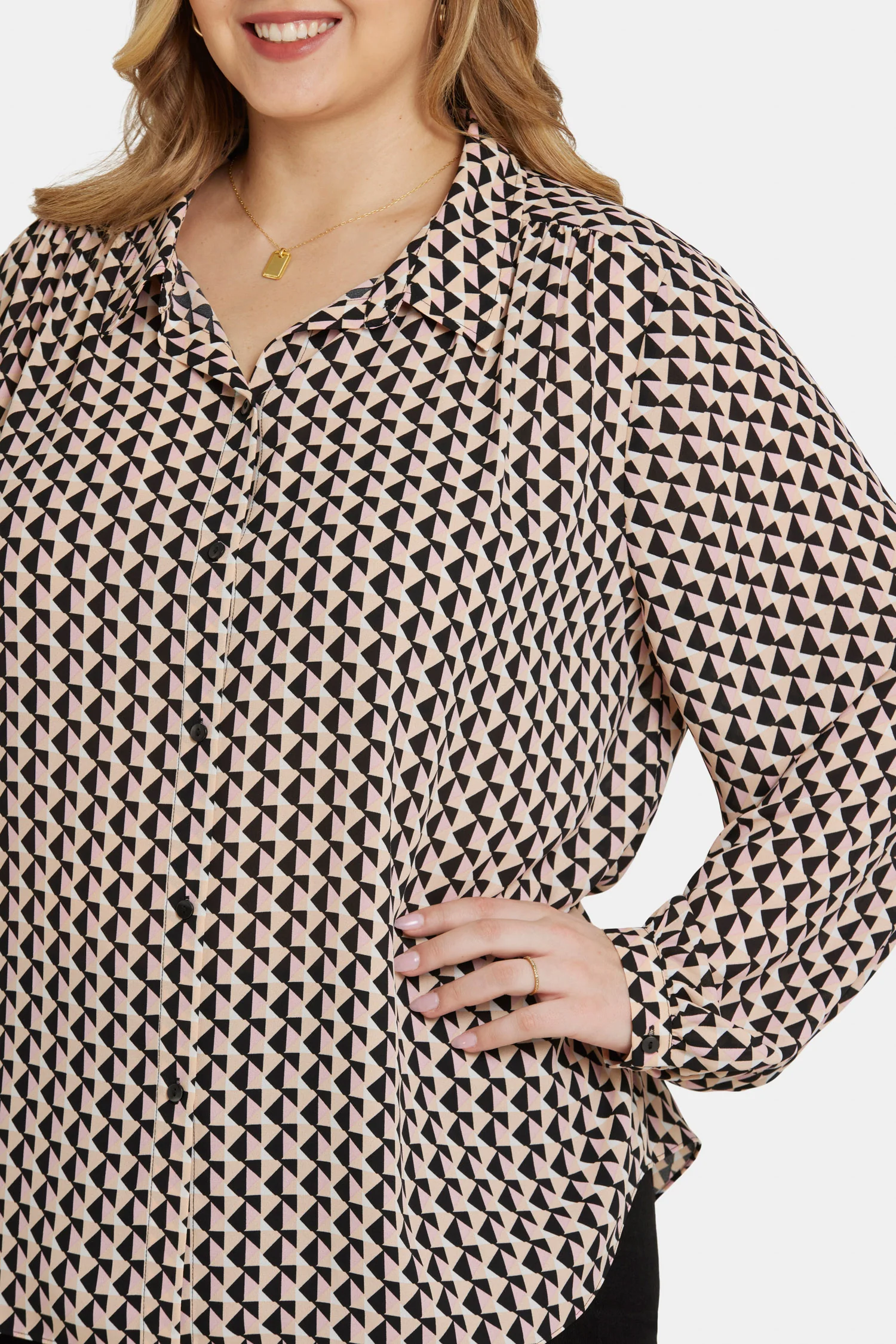11800-modern-blouse-in-plus-size-corinth-peaks-1.webp