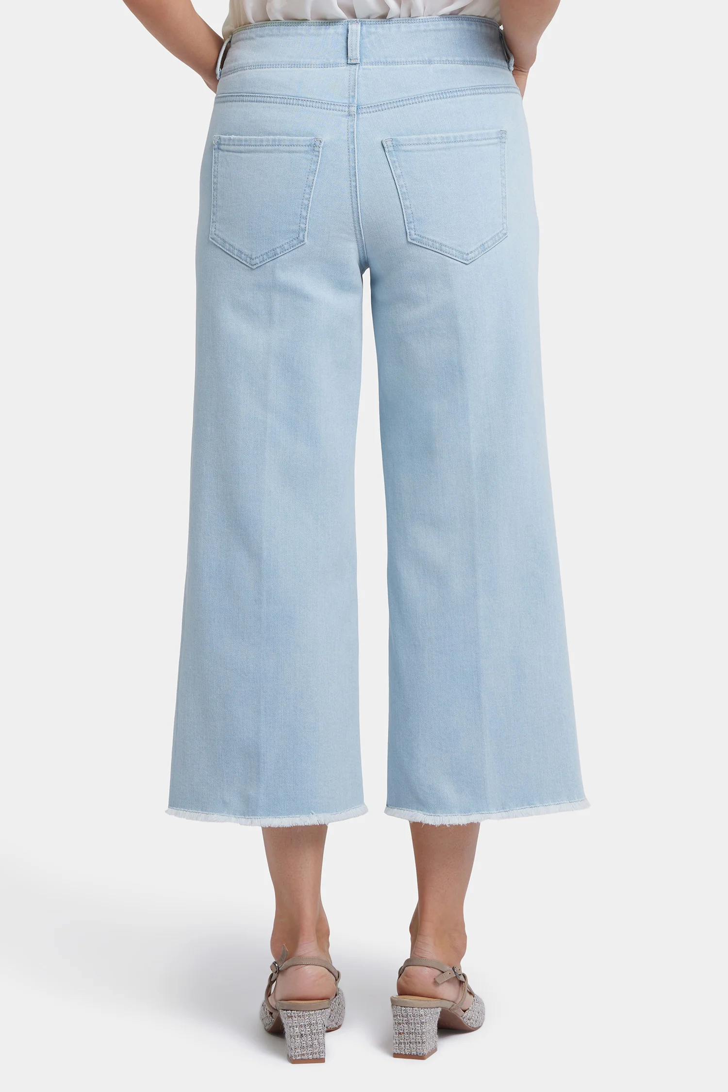 11841-brigitte-wide-leg-capri-jeans-in-petite-clear-waters-1.webp