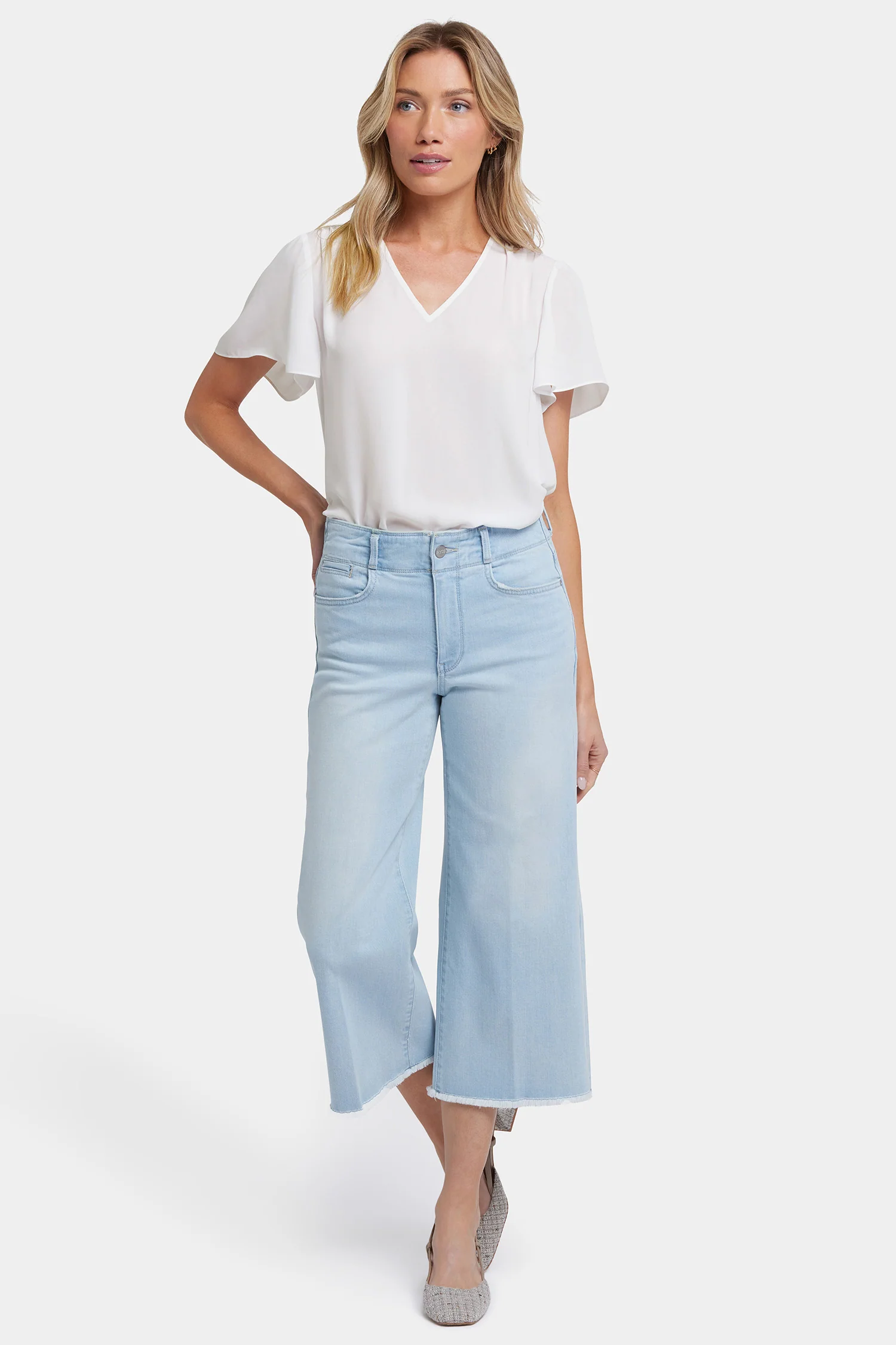 11841-brigitte-wide-leg-capri-jeans-in-petite-clear-waters-1.webp