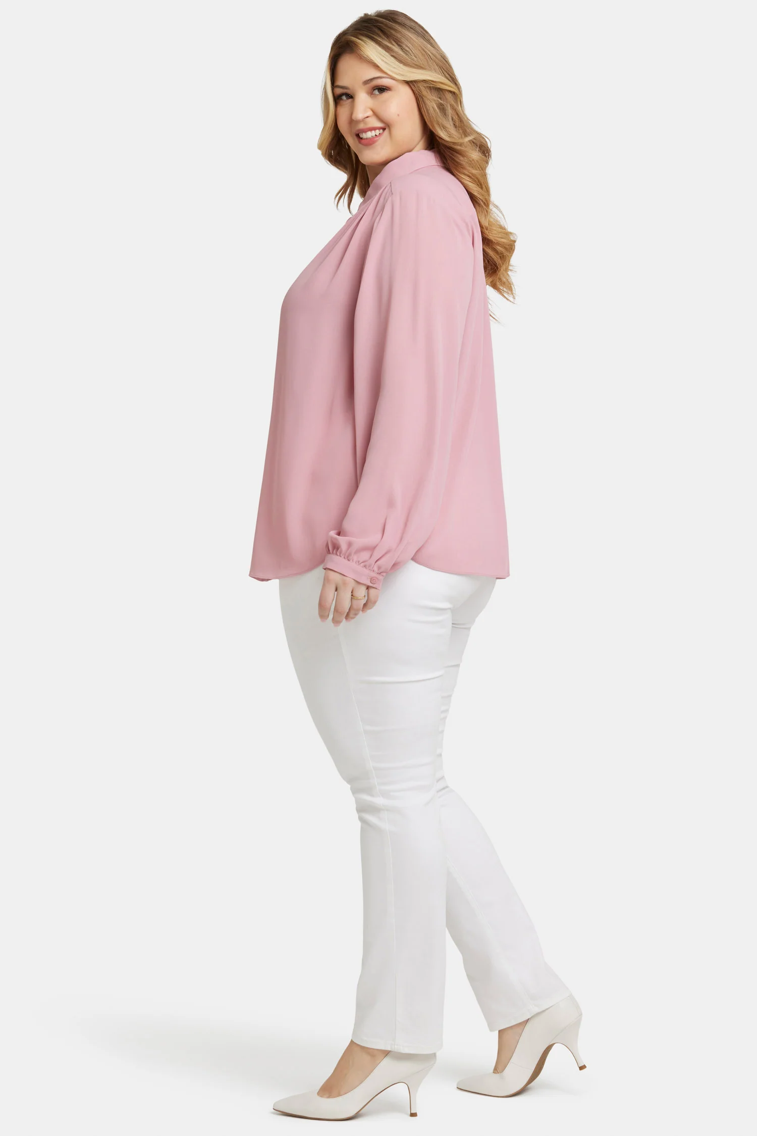 11918-modern-blouse-in-plus-size-aphrodite-1.webp