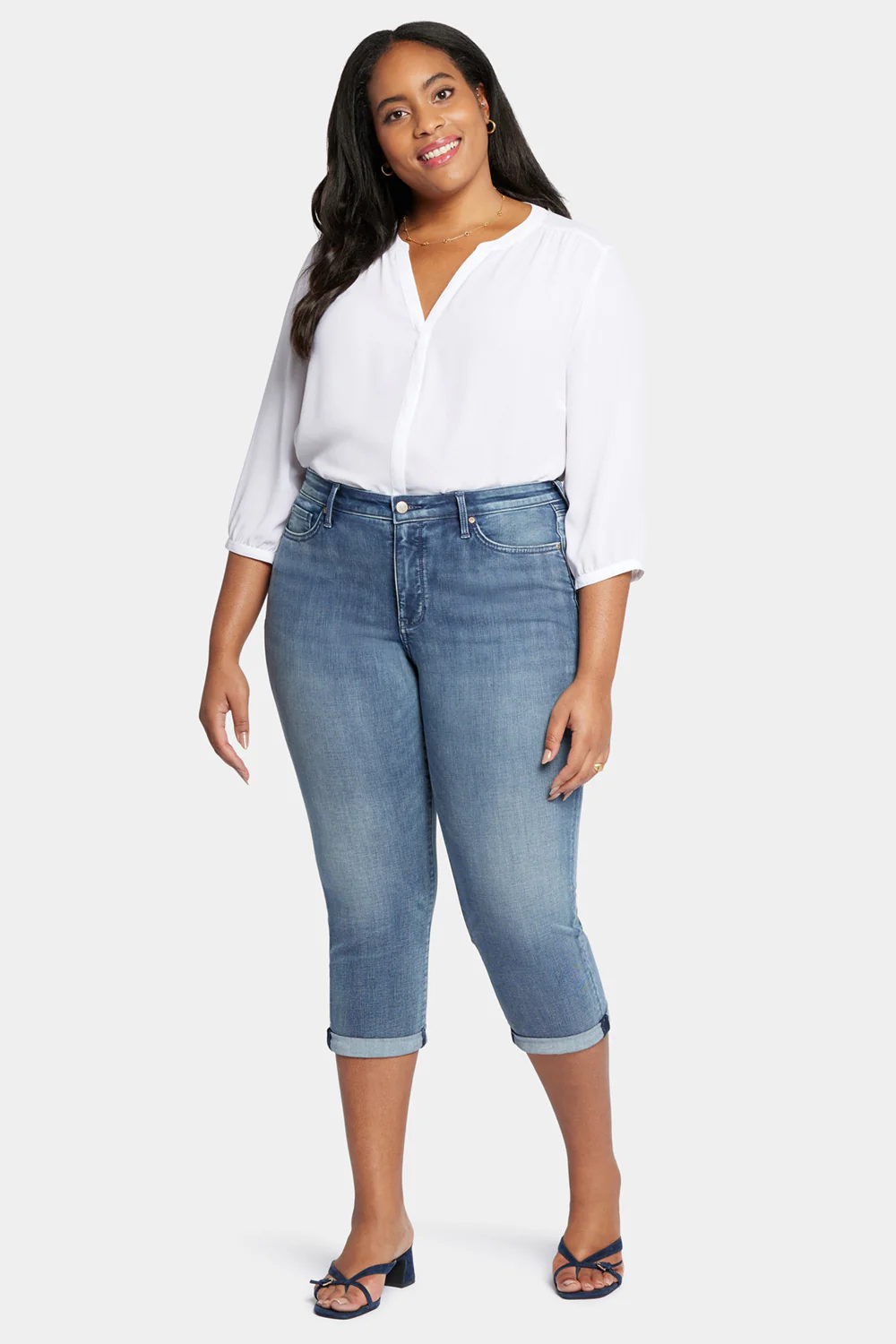 11949-chloe-skinny-capri-jeans-in-plus-size-prelude-1.webp