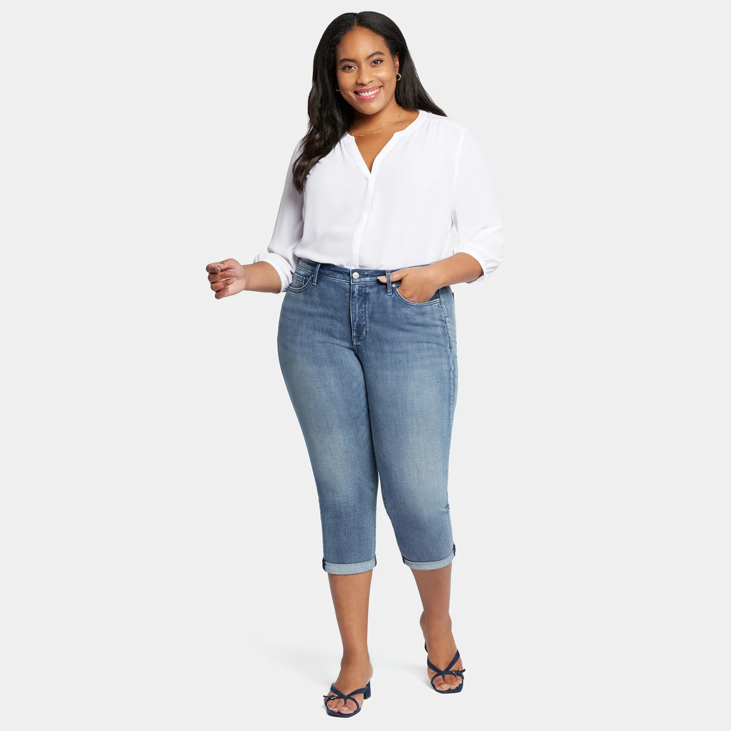 11949-chloe-skinny-capri-jeans-in-plus-size-prelude-1.webp