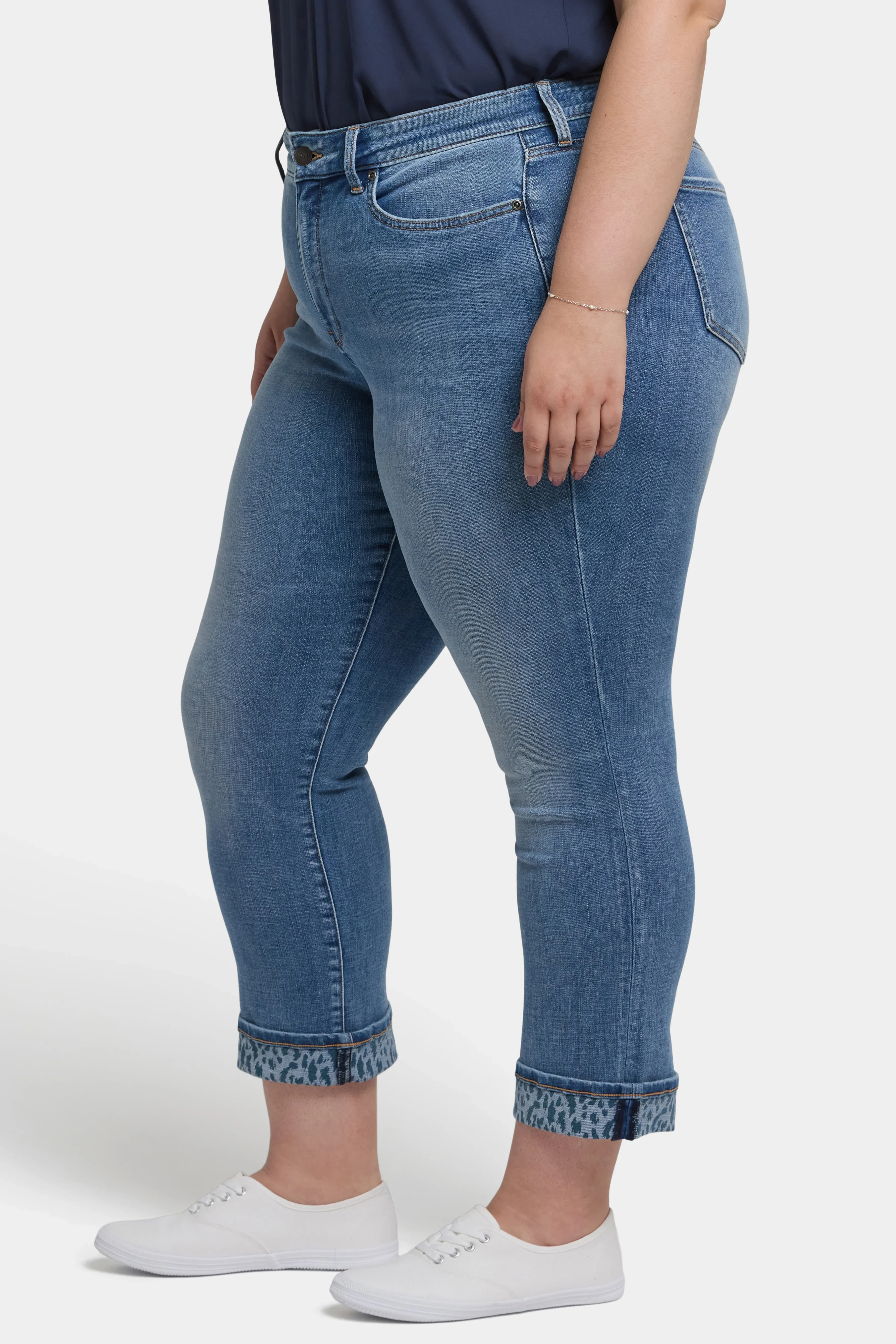 12071-marilyn-straight-ankle-jeans-in-plus-size-barcelona-breeze-1.webp