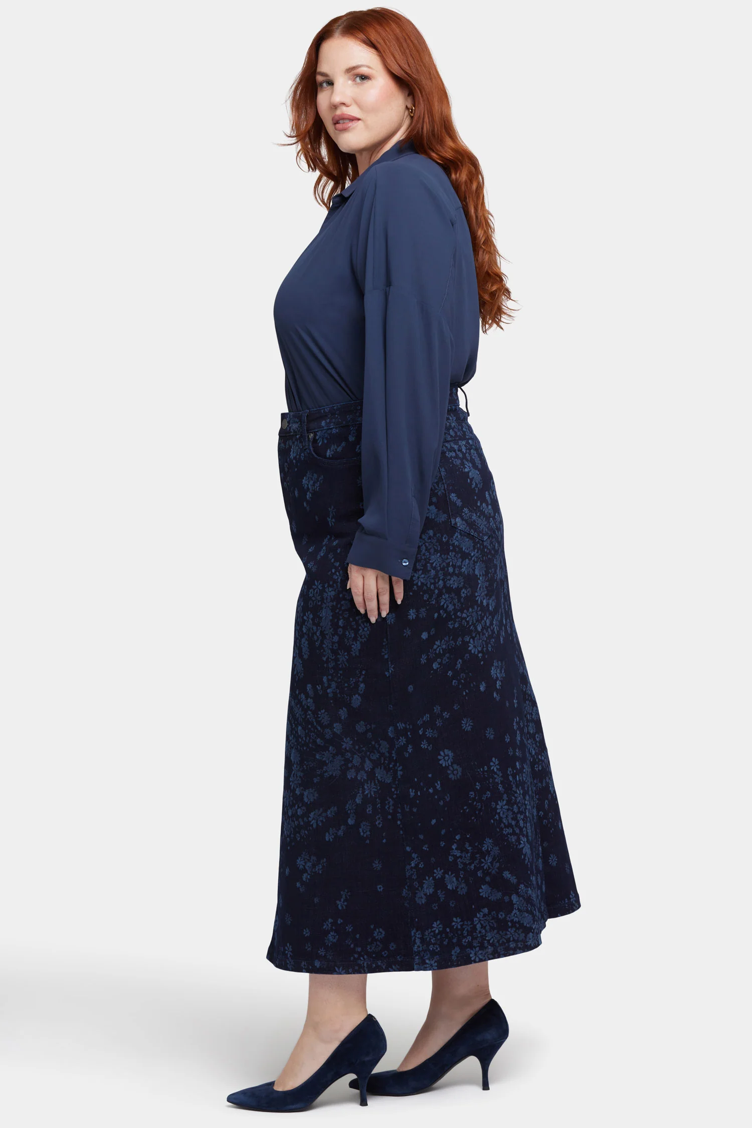 12095-high-rise-long-skirt-in-plus-size-dark-indigo-salome-1.webp
