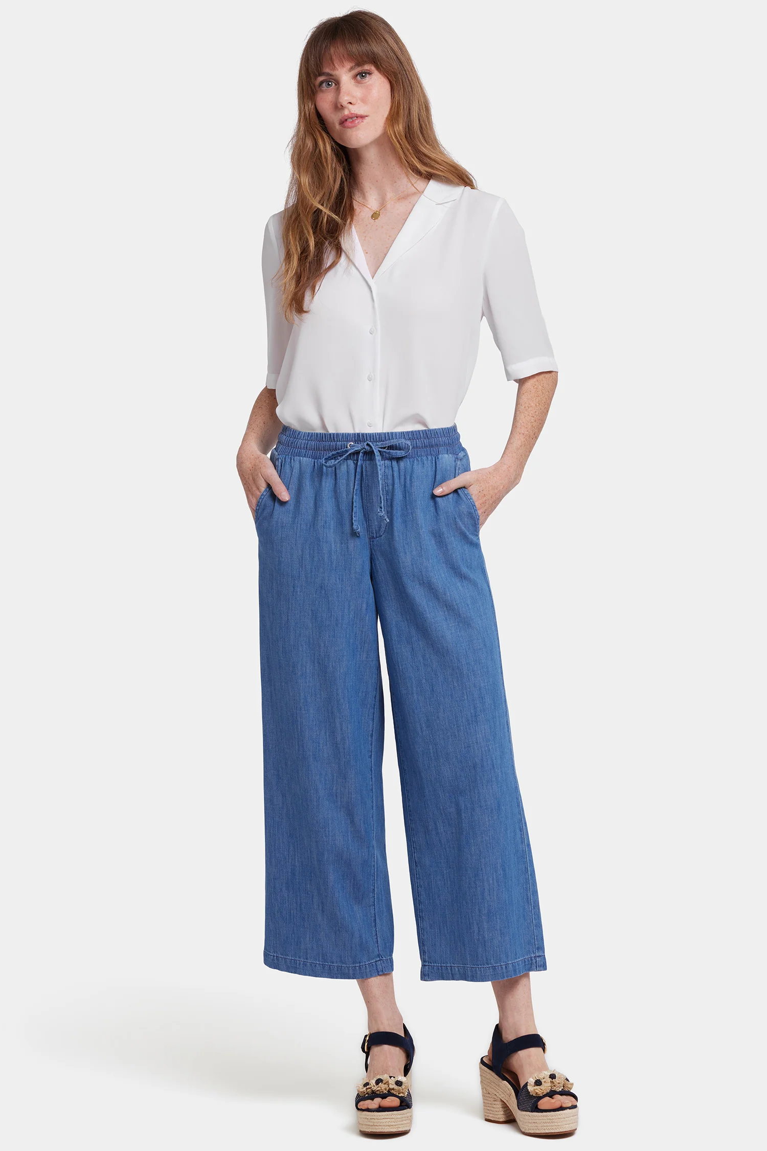 12128-jayne-pull-on-wide-leg-ankle-pants-in-petite-everly-1.webp