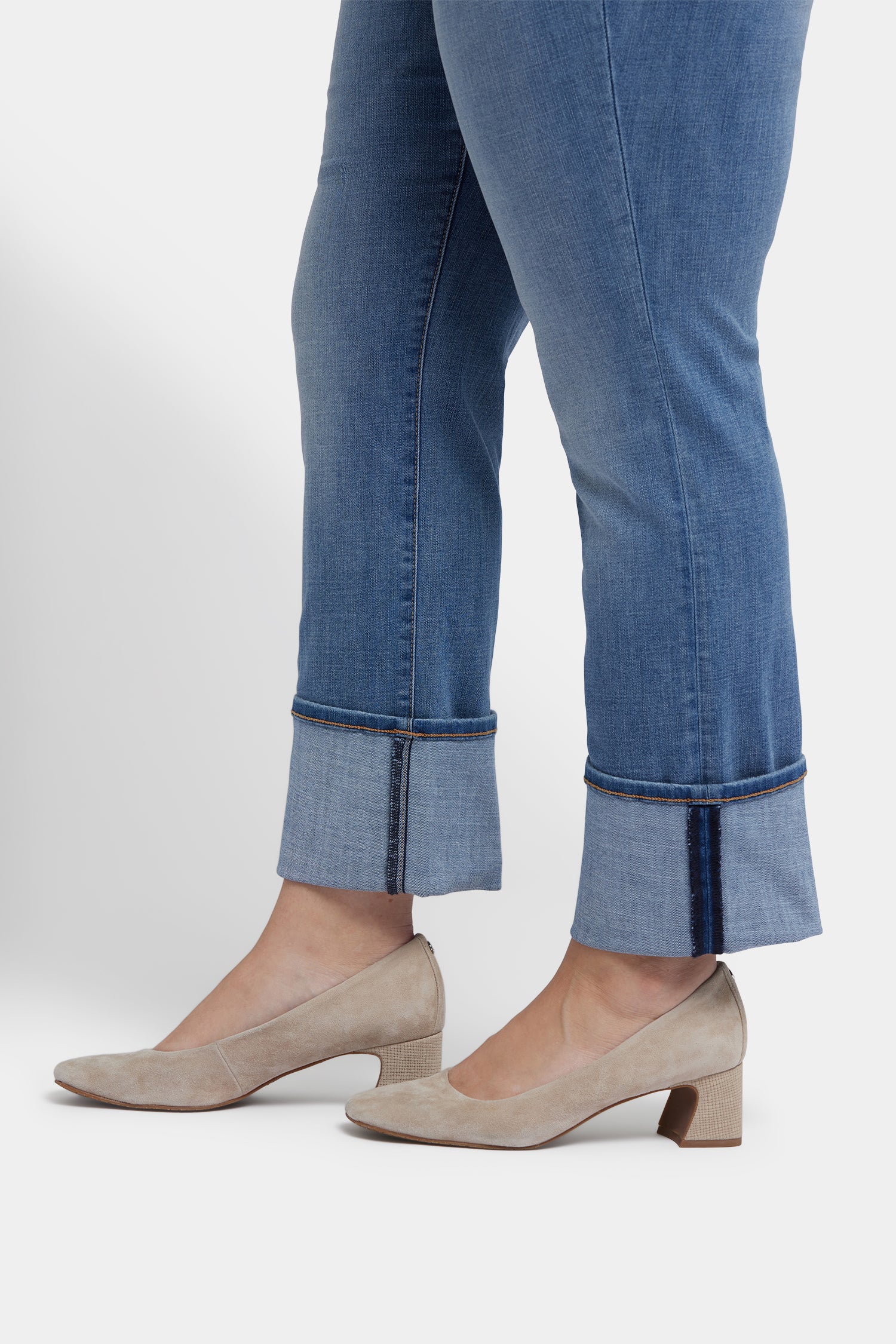 12152-marilyn-straight-jeans-in-plus-size-barcelona-breeze-1.webp