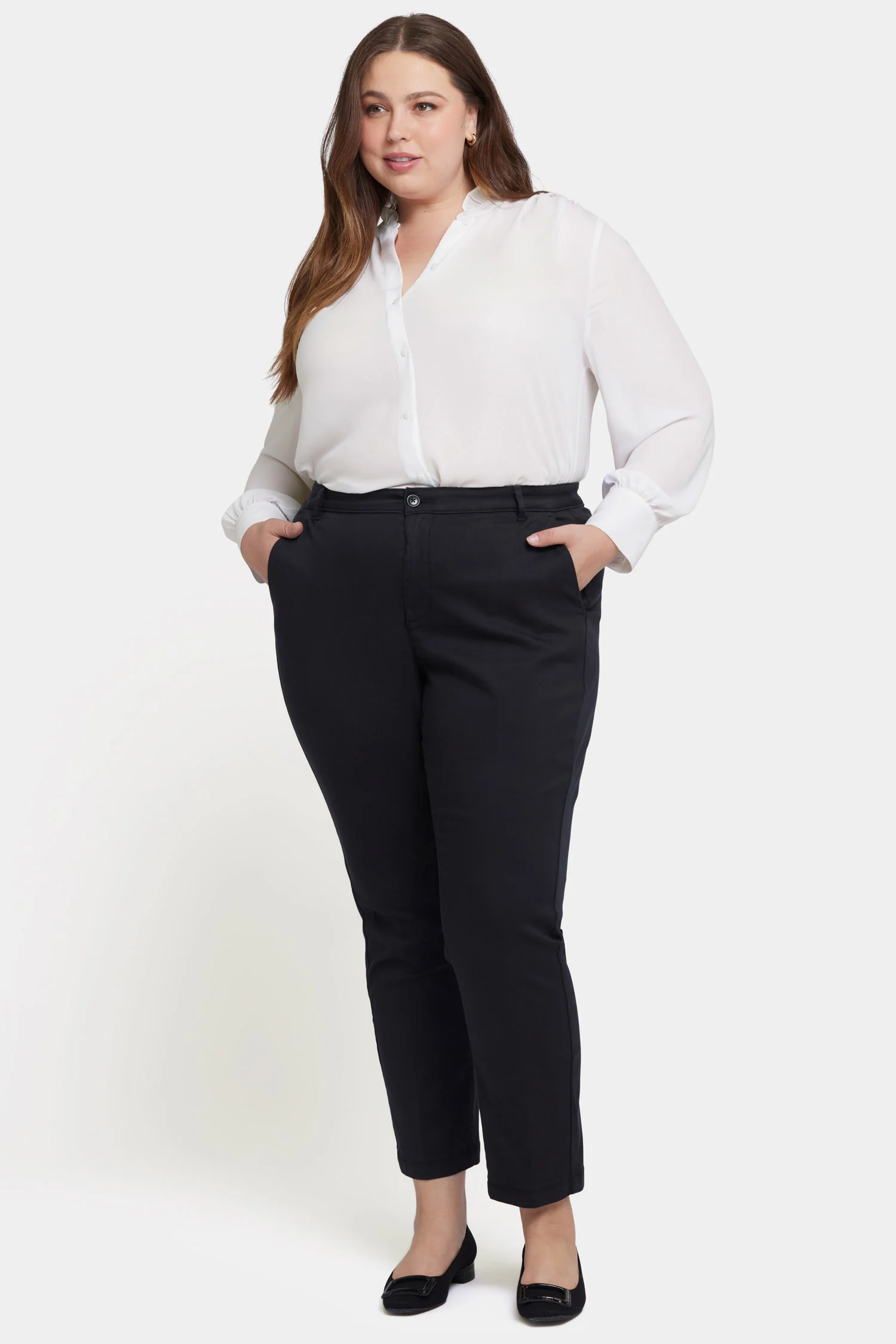 12226-sadie-slim-pants-in-plus-size-black-1.webp