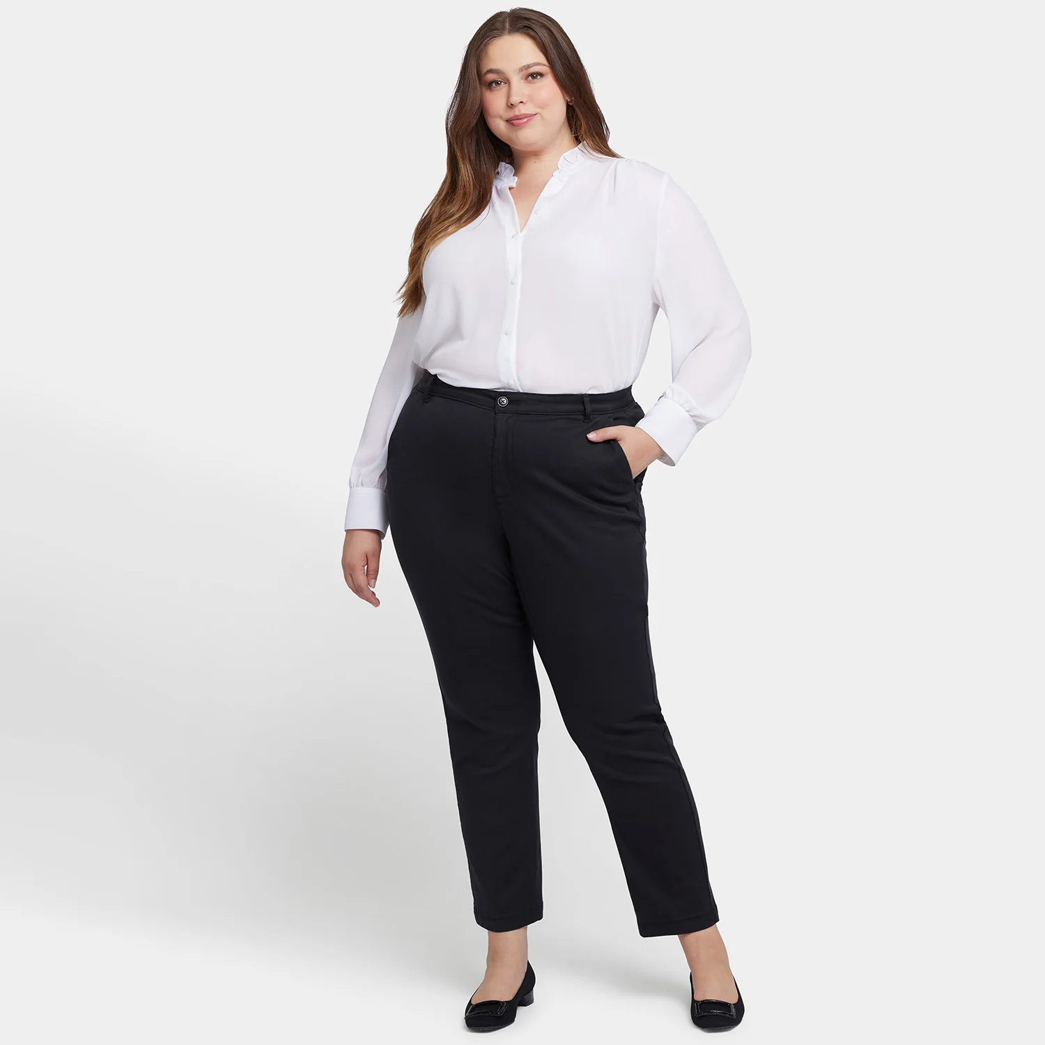 12226-sadie-slim-pants-in-plus-size-black-1.webp