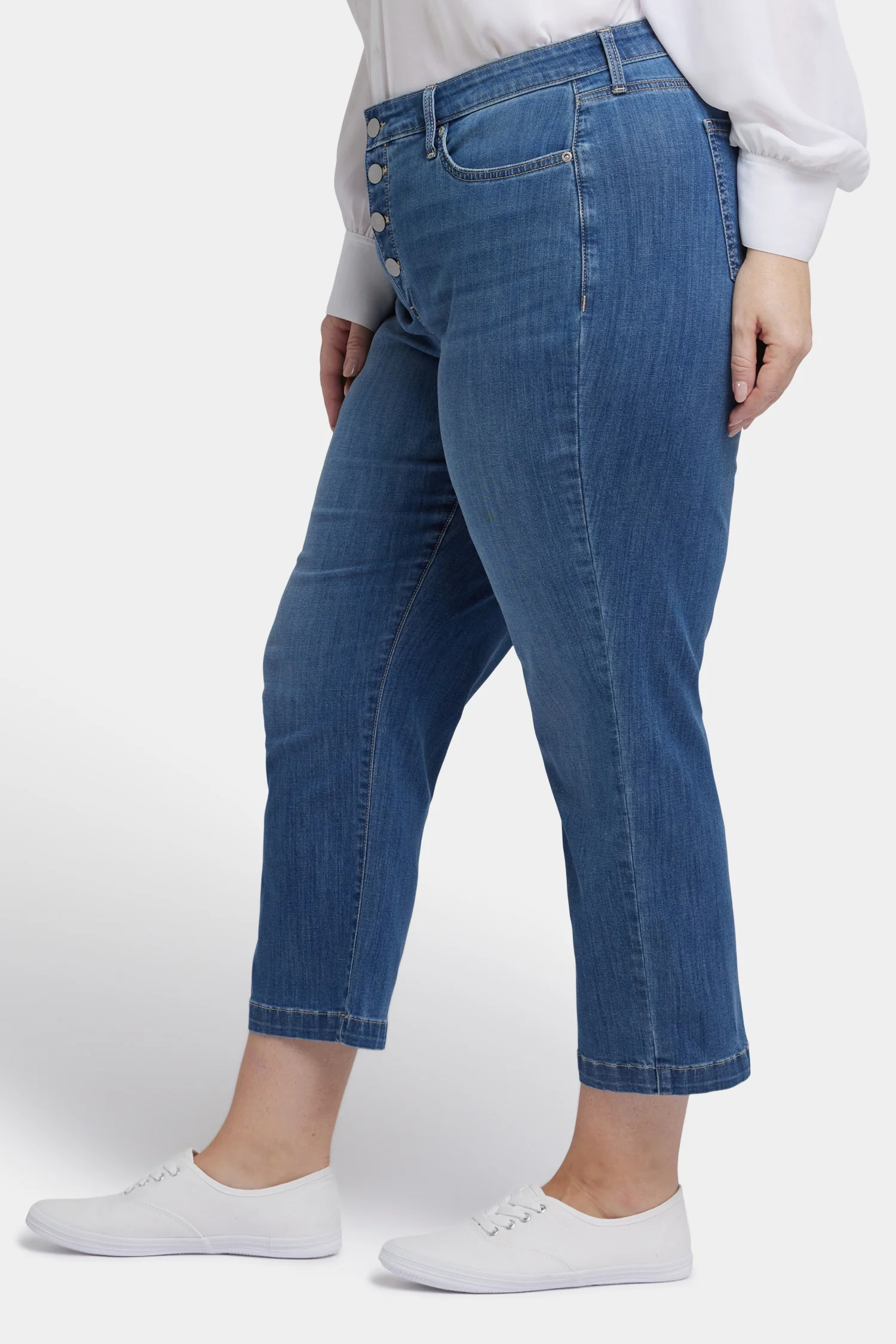 12398-relaxed-piper-crop-jeans-in-plus-size-costa-brava-1.webp