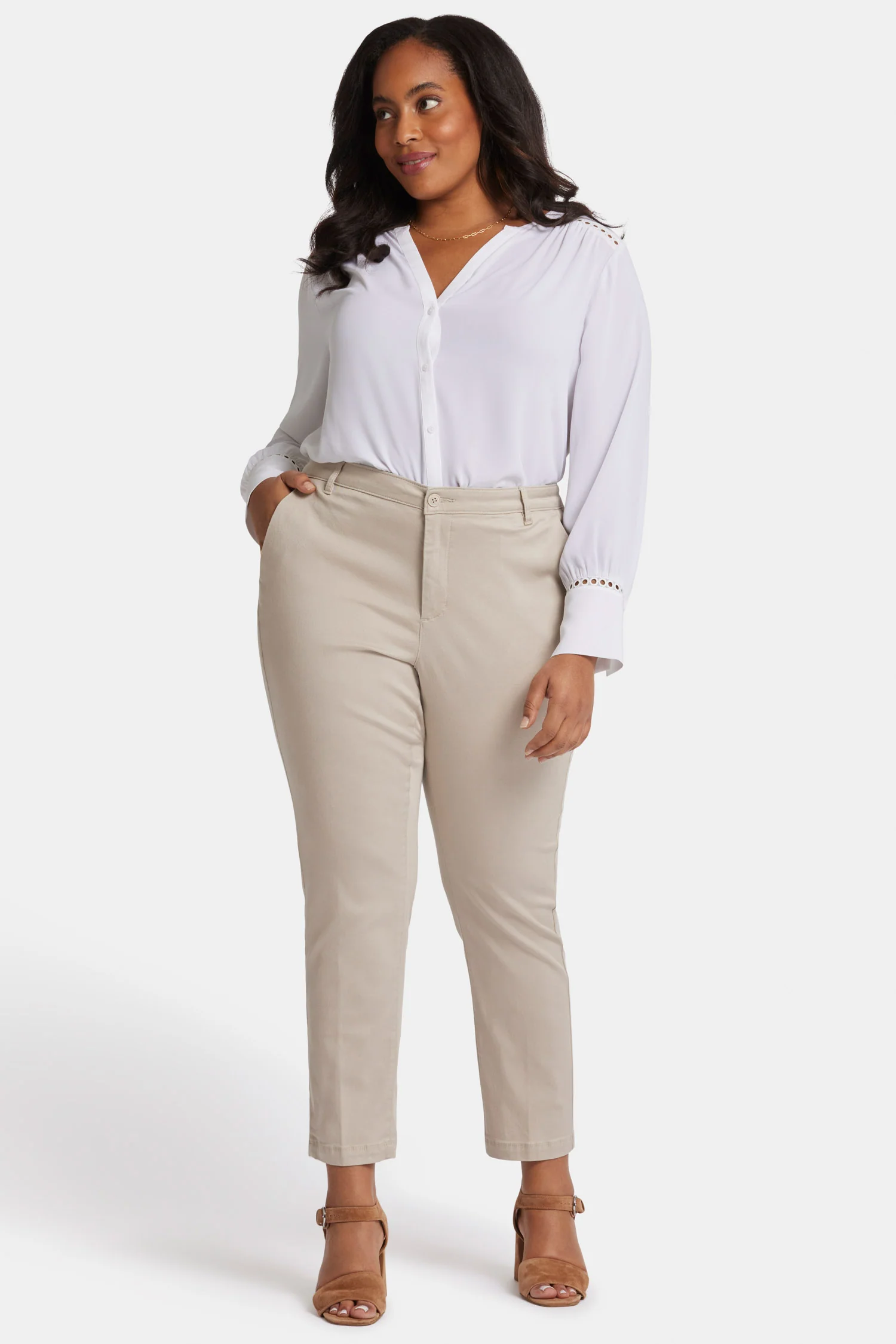 12514-sadie-slim-pants-in-plus-size-feather-1.webp