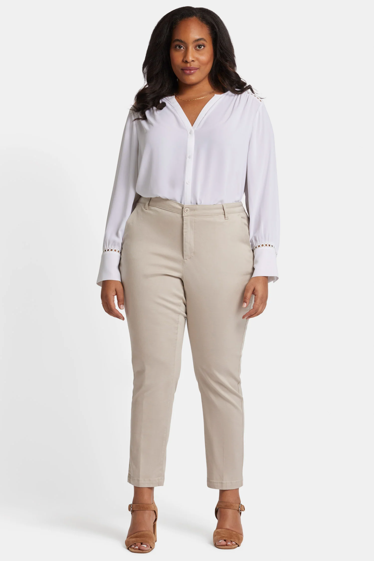 12514-sadie-slim-pants-in-plus-size-feather-1.webp