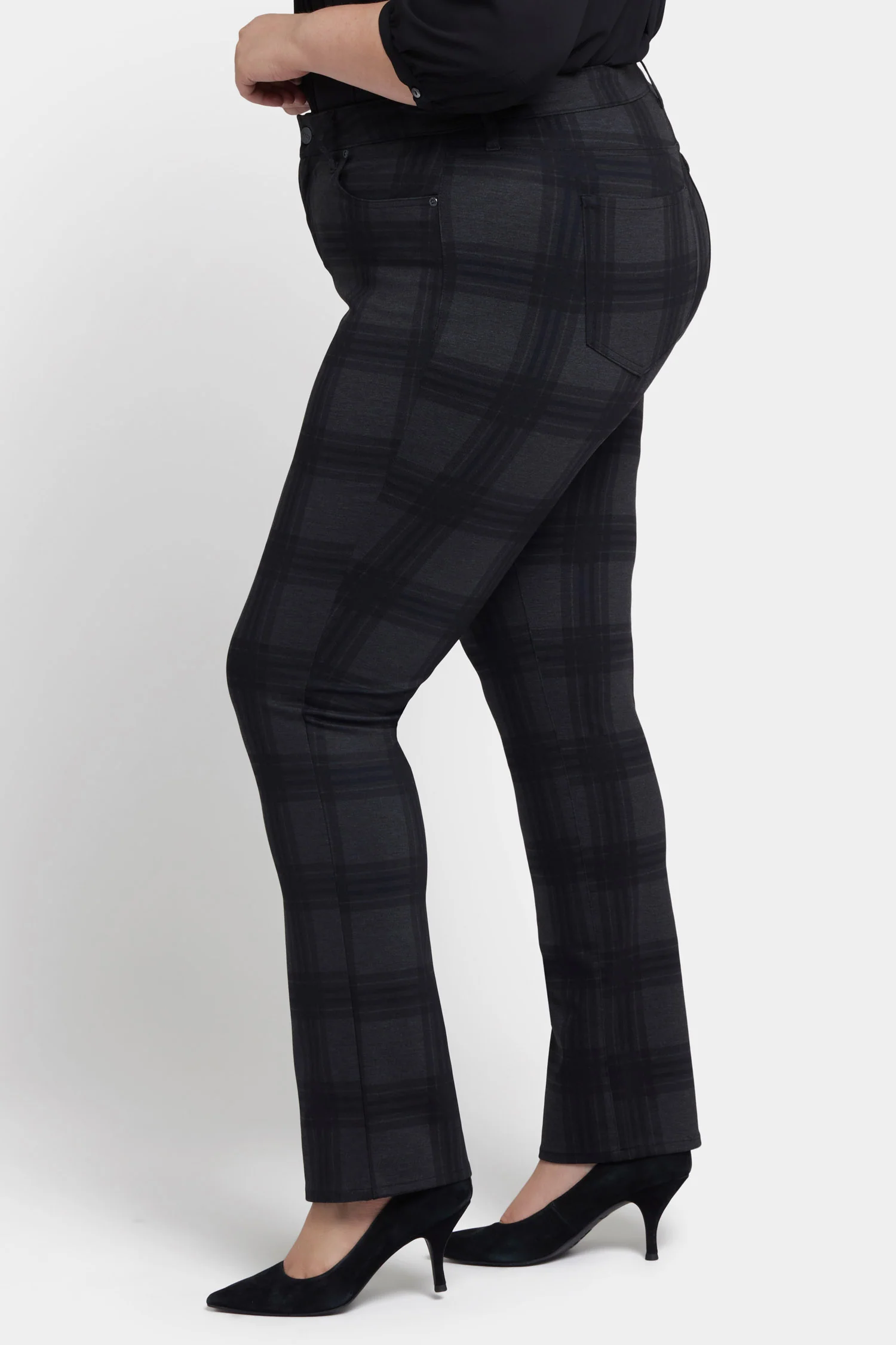 12545-marilyn-straight-pants-in-plus-size-piedmont-plaid-1.webp