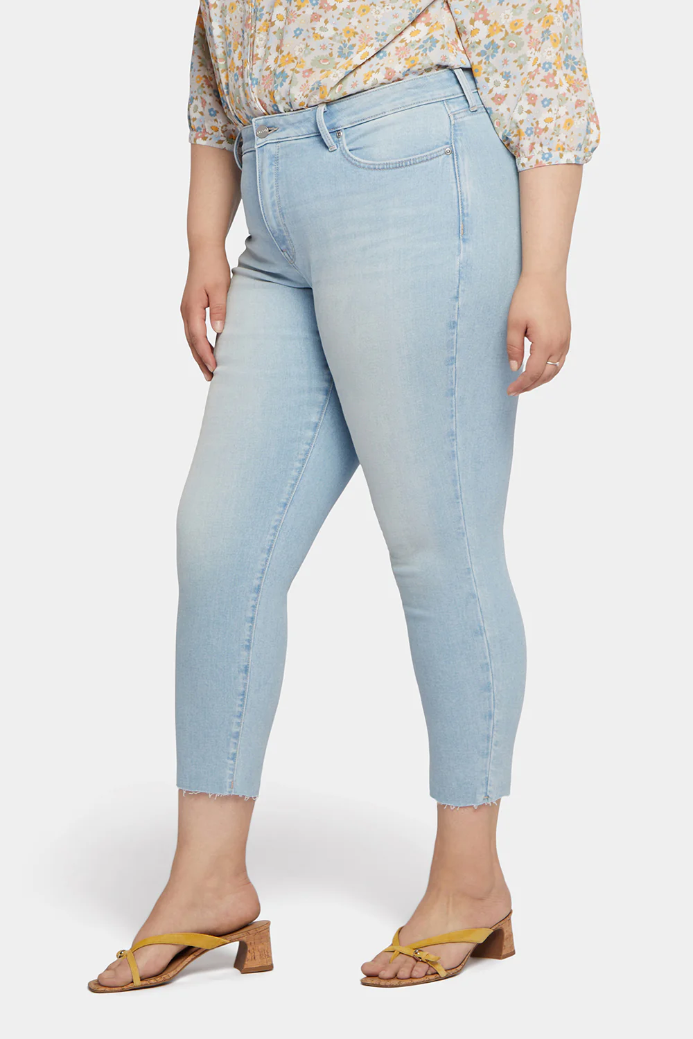 12613-alina-skinny-ankle-jeans-in-plus-size-dunes-1.webp