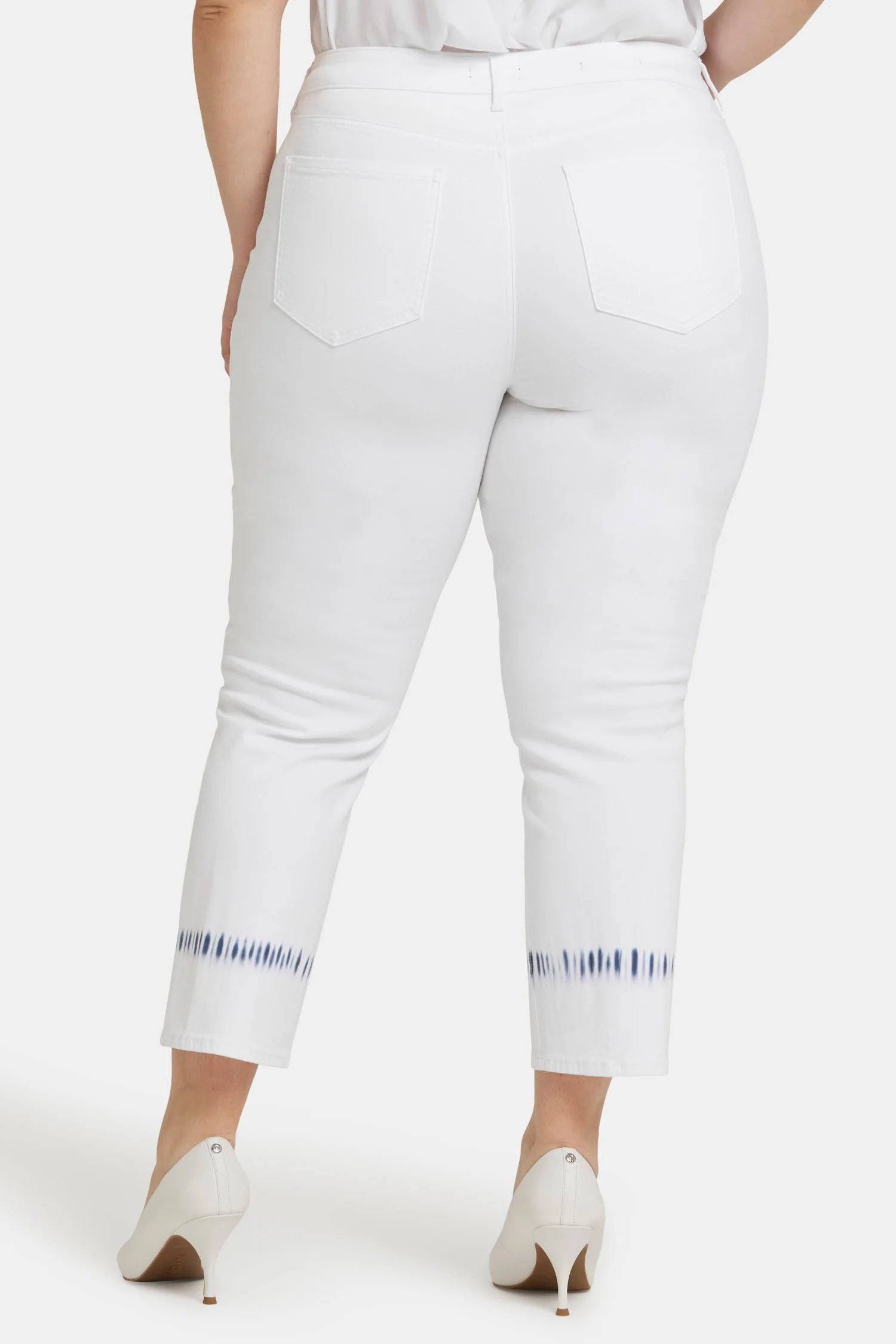 Marilyn Straight Ankle Jeans In Plus Size - Wave Tie Dye