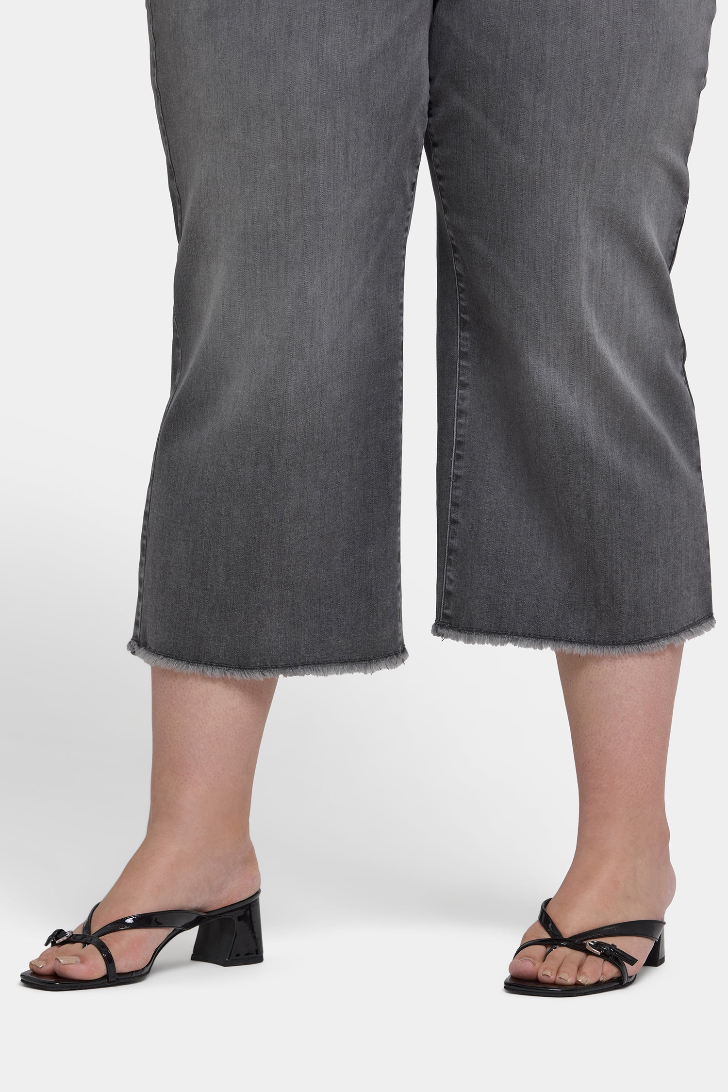 12792-brigitte-wide-leg-capri-jeans-in-plus-size-frontera-bluffs-1.webp