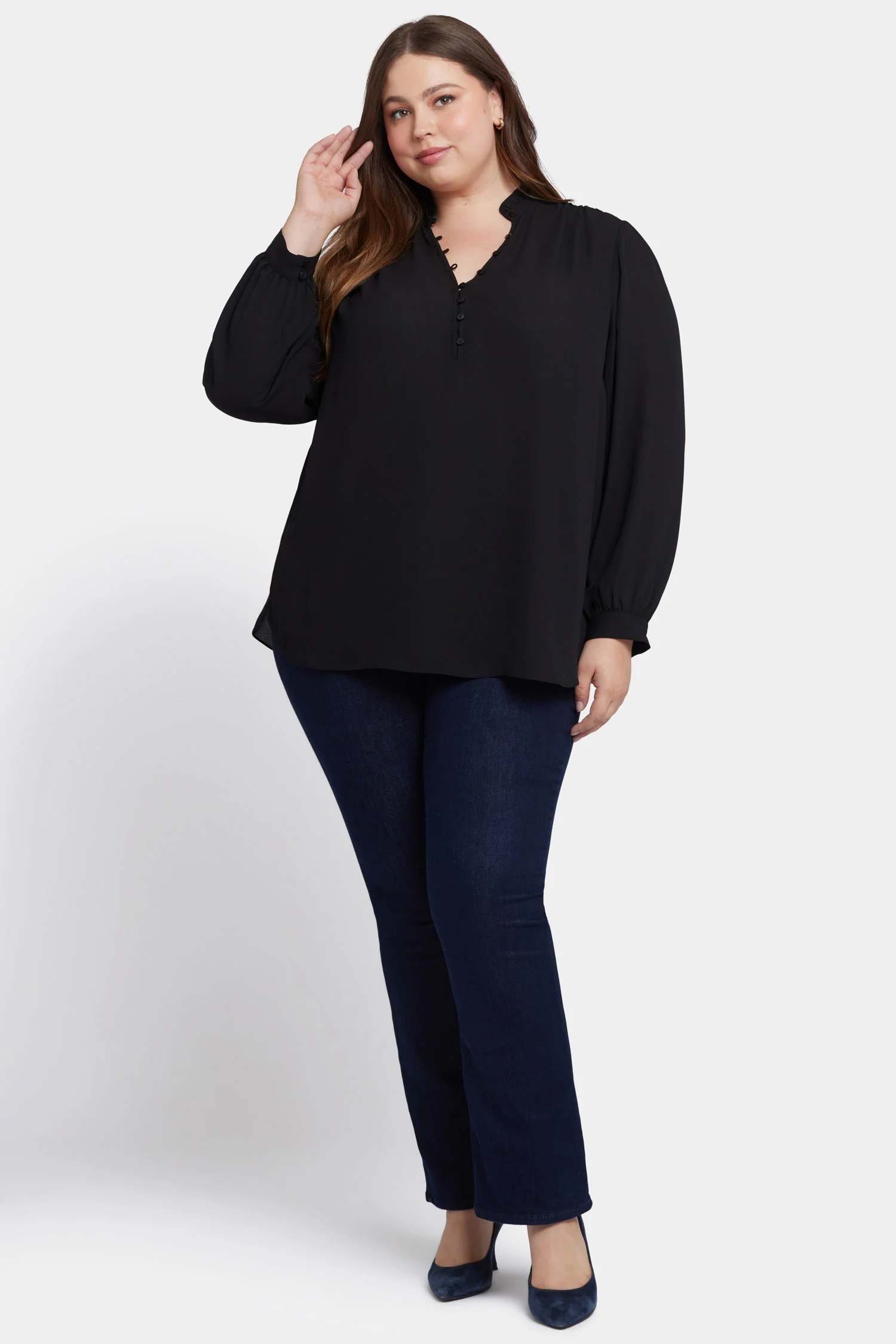 12836-hannah-blouse-in-plus-size-black-1.webp